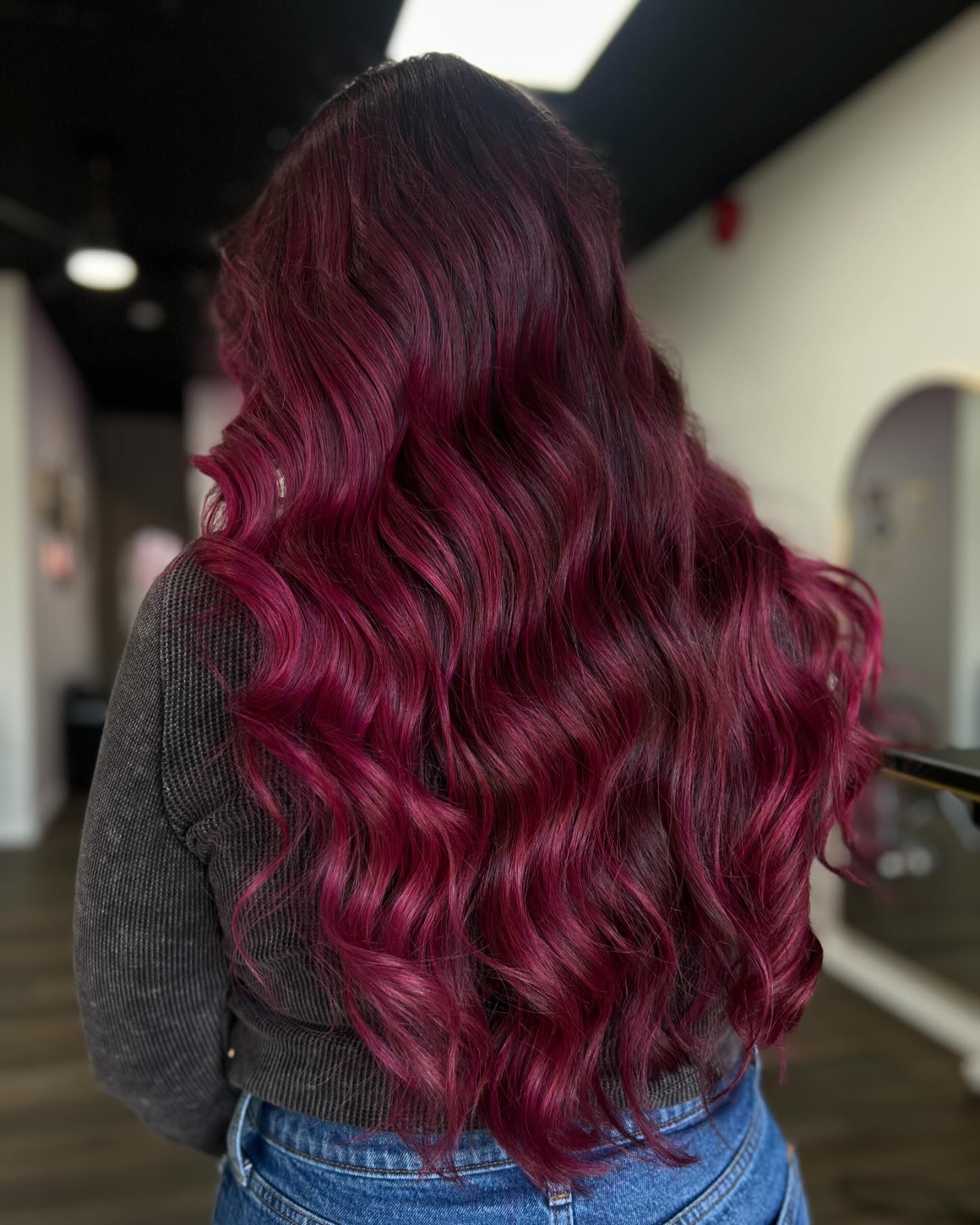 Luxurious Dark Pink Long Waves