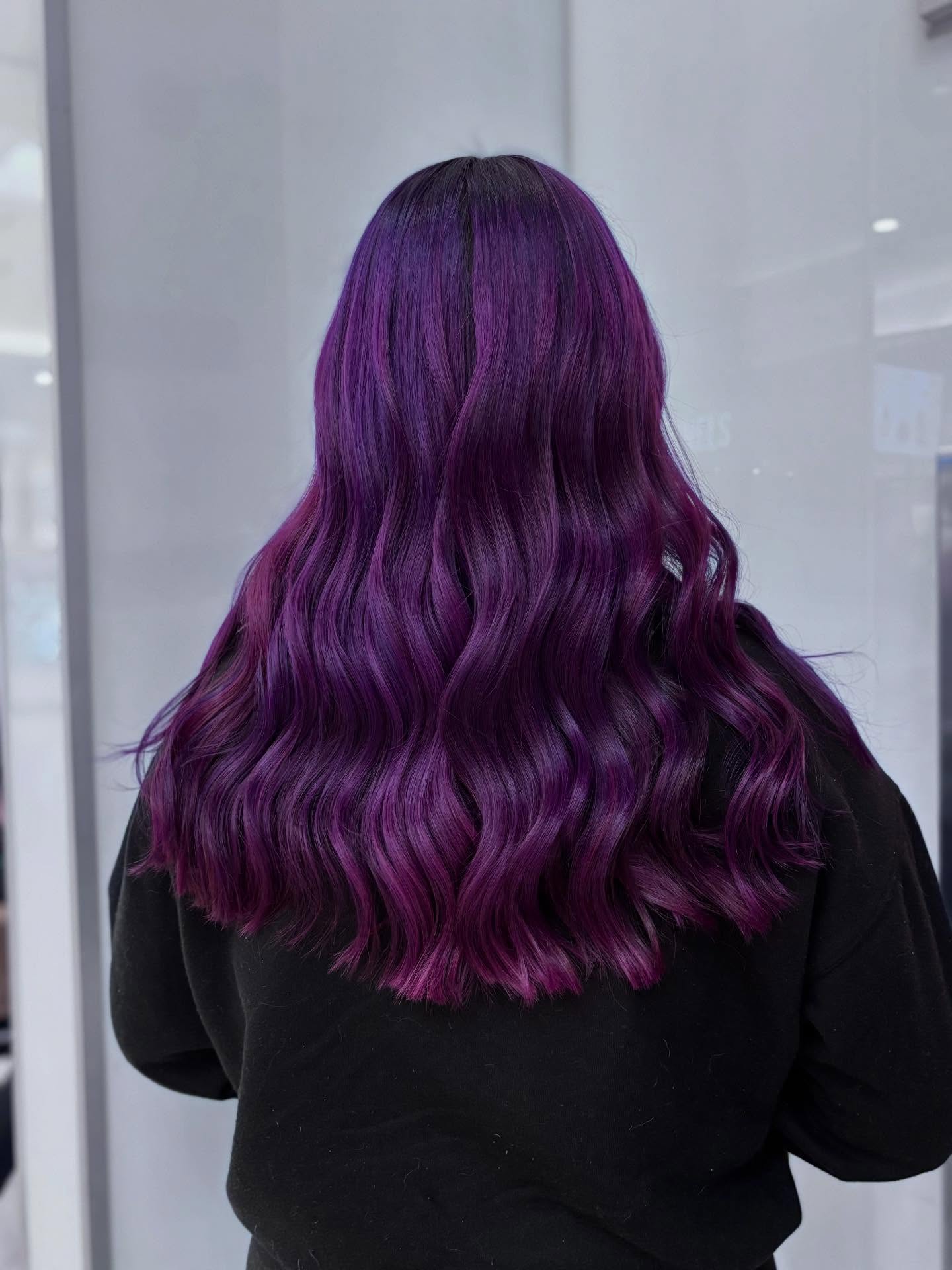 Textured Long Purple Waves with Vibrant Dimension