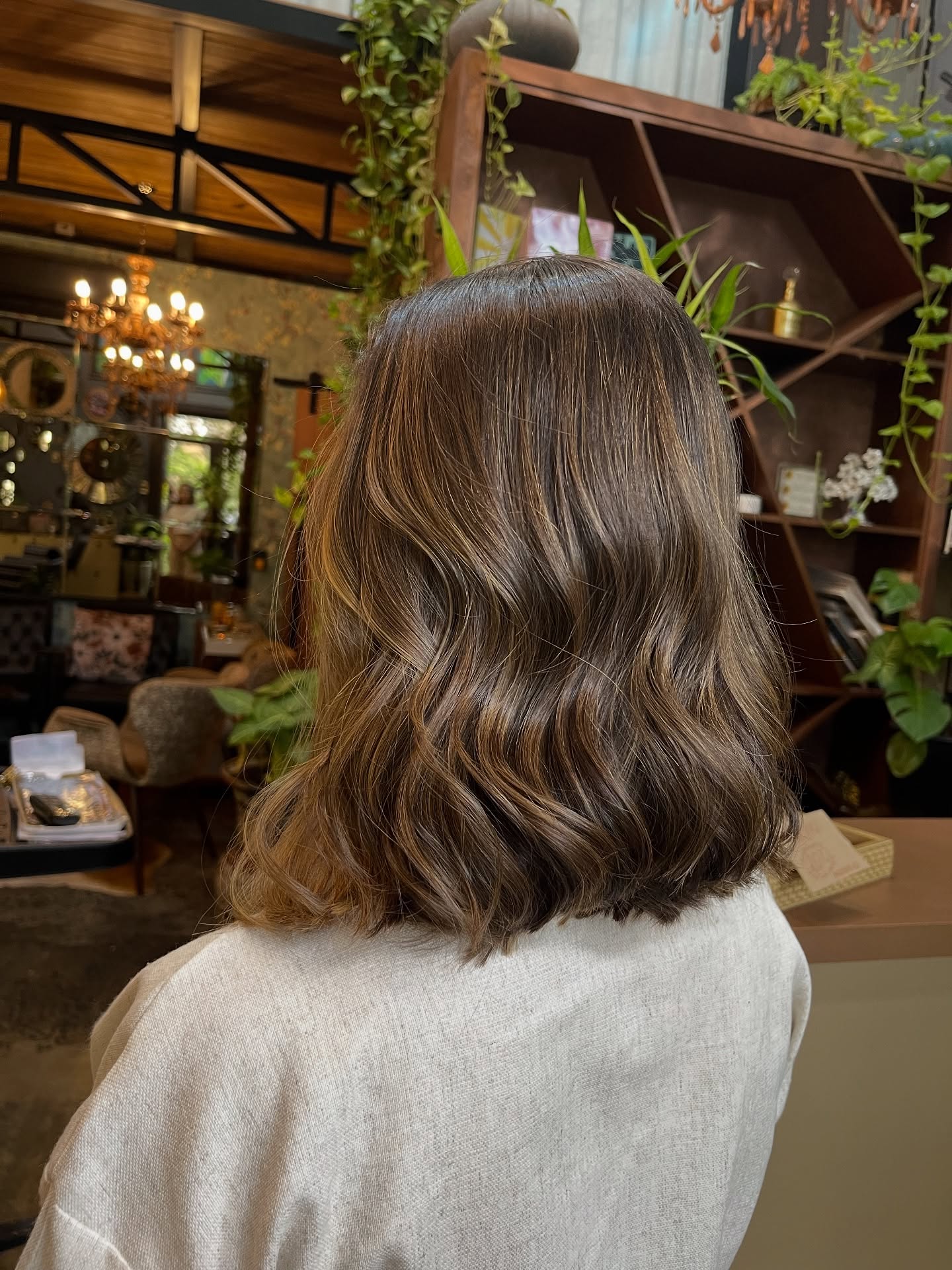 Textured Shoulder-Length Shag with Loose Waves