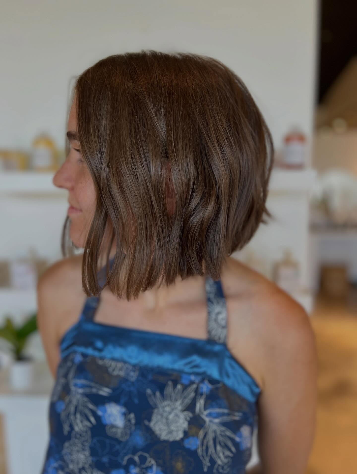 Chic Textured Bob with Subtle Waves