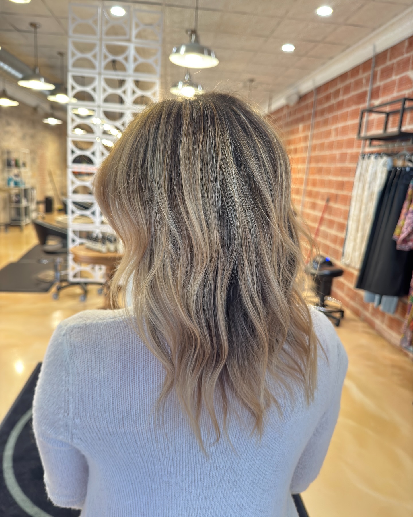 Softly Textured Mid-Length Beach Waves
