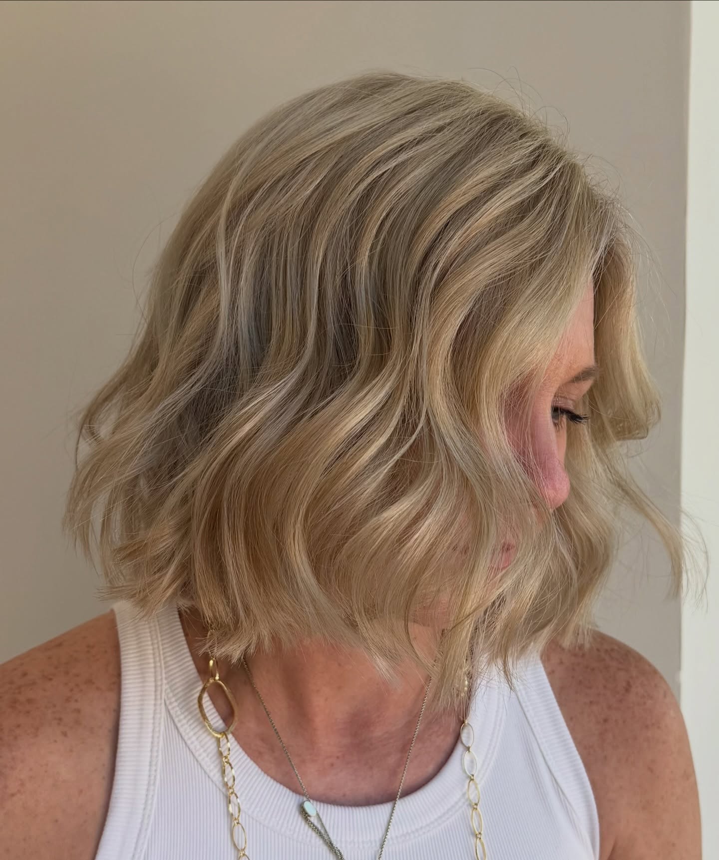 Textured Beachy Bob with Soft Waves