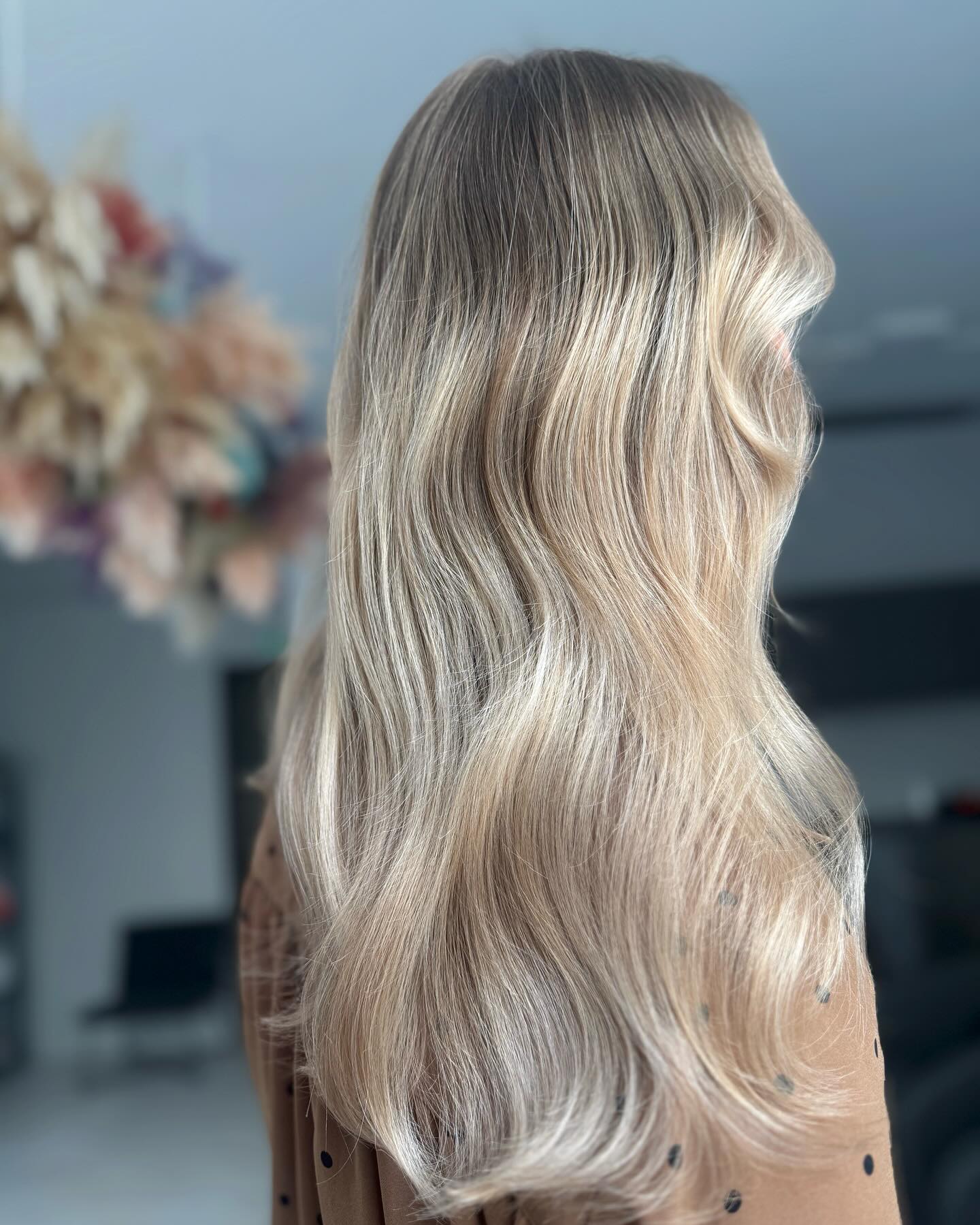 Softly Textured Multi-Dimensional Blonde Waves