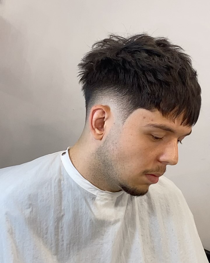 Modern Textured Crop Fade with Soft Volume