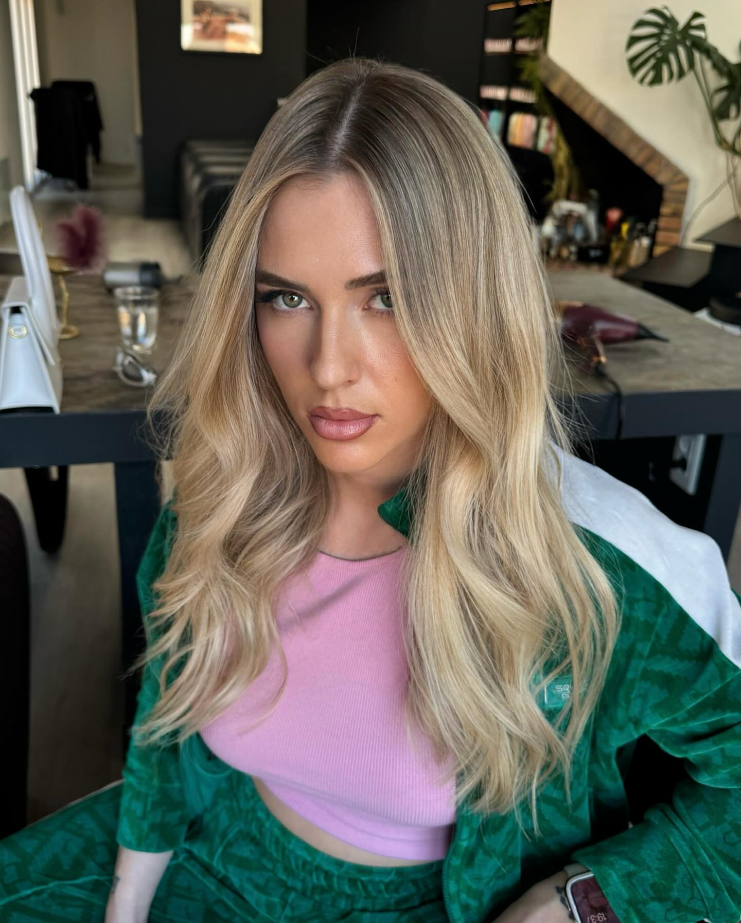 Elegant Long Vanilla Blonde Waves with Subtle Highlights