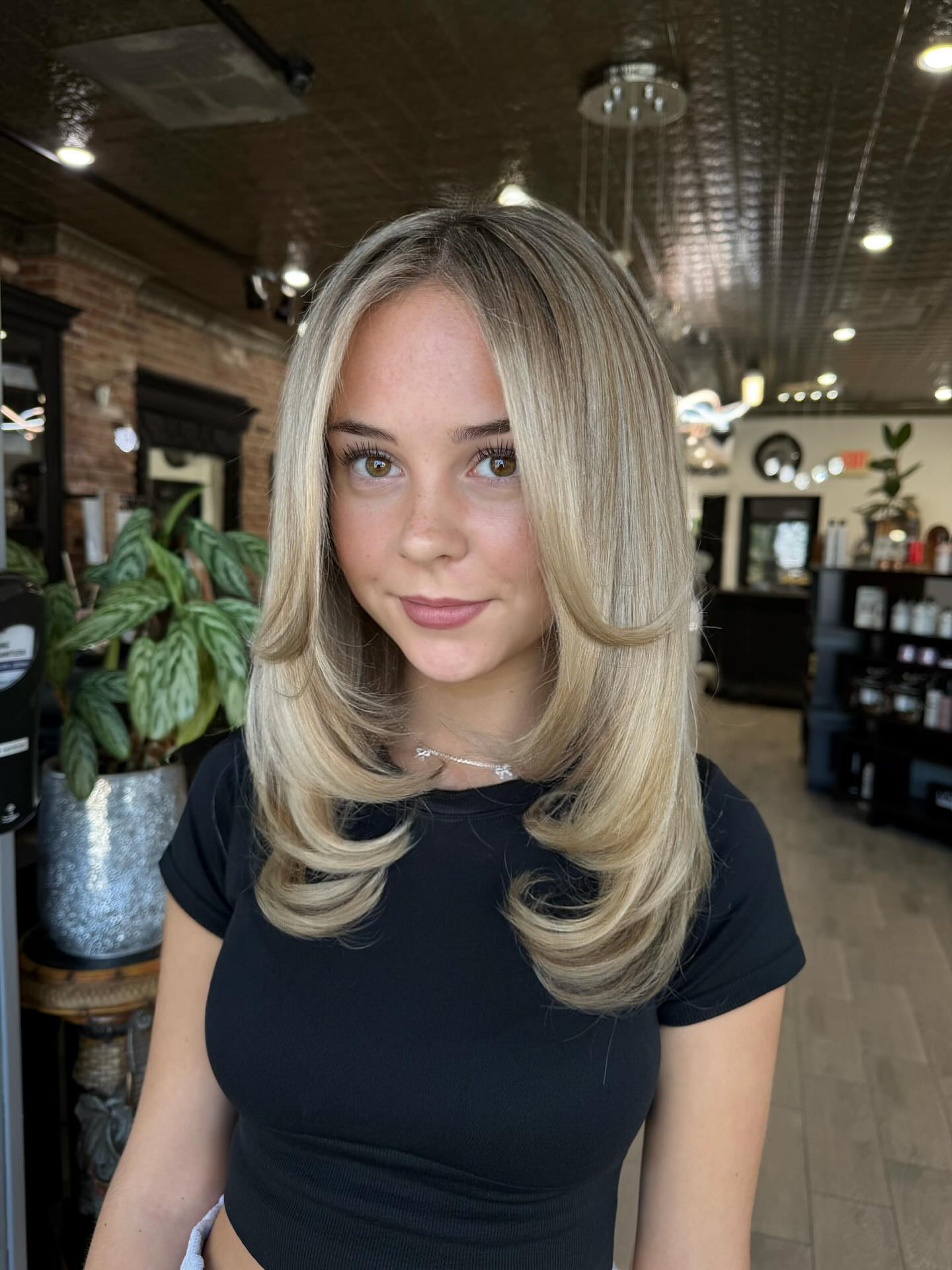 Softly Layered Vanilla Blonde with Elegant Movement