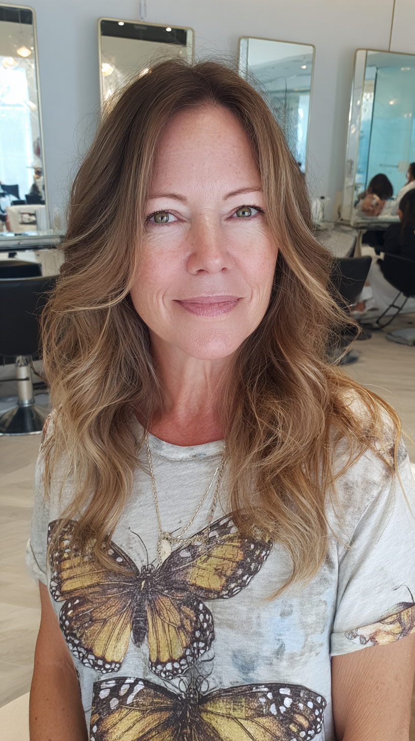 Softly Layered Long Waves with Subtle Highlights