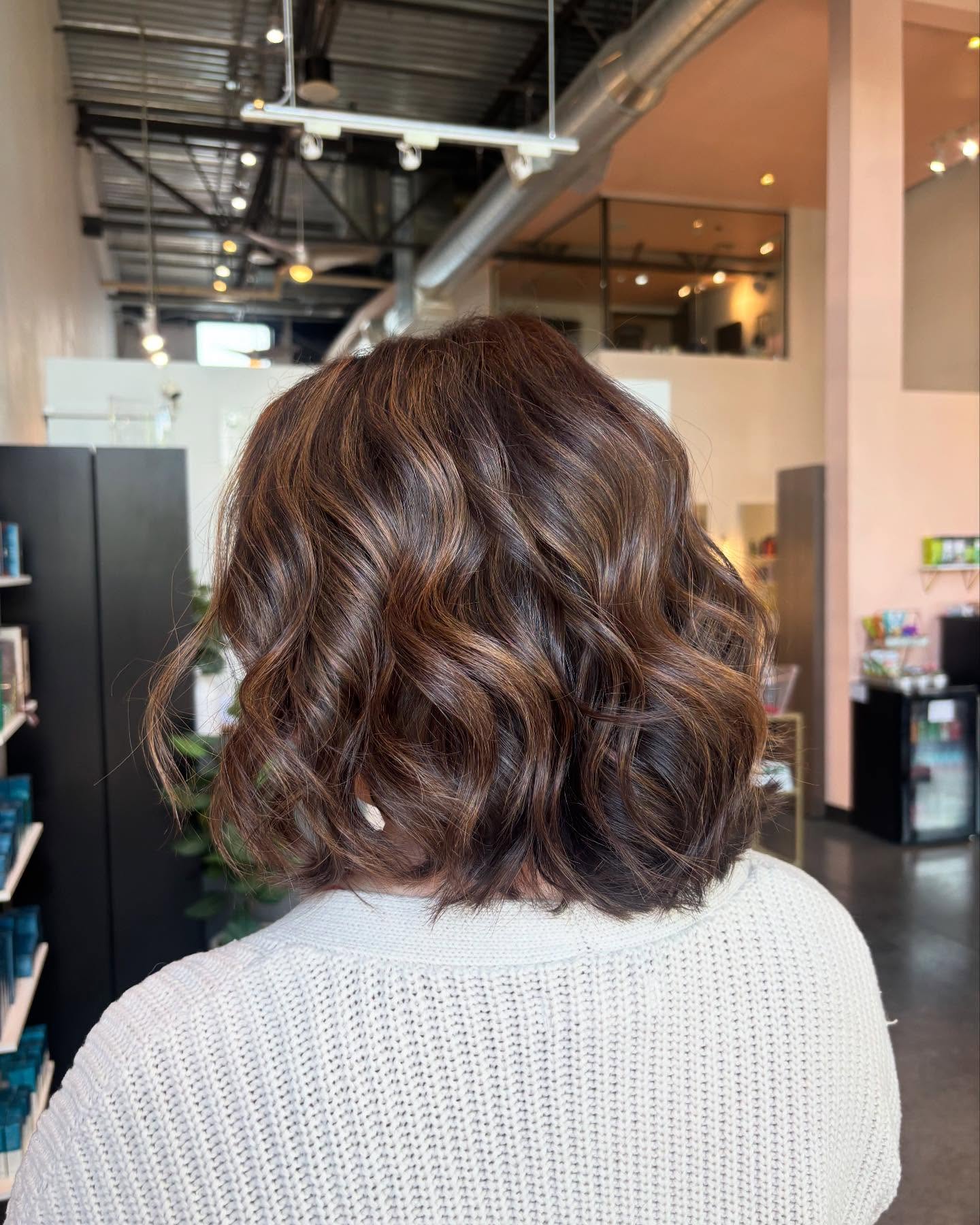 Textured Wavy Bob with Rich Brown Highlights