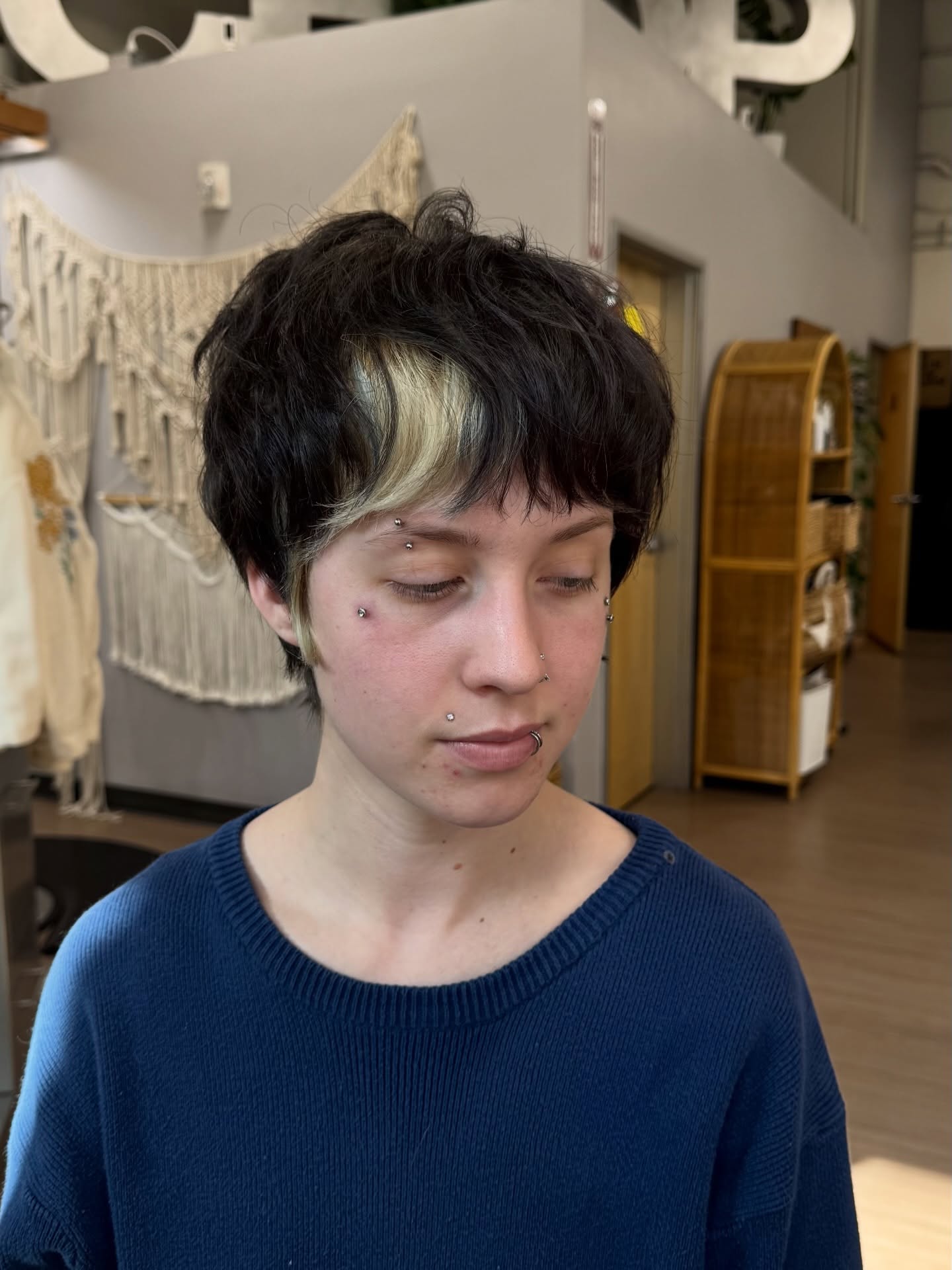 Edgy Textured Pixie with Bold Highlights