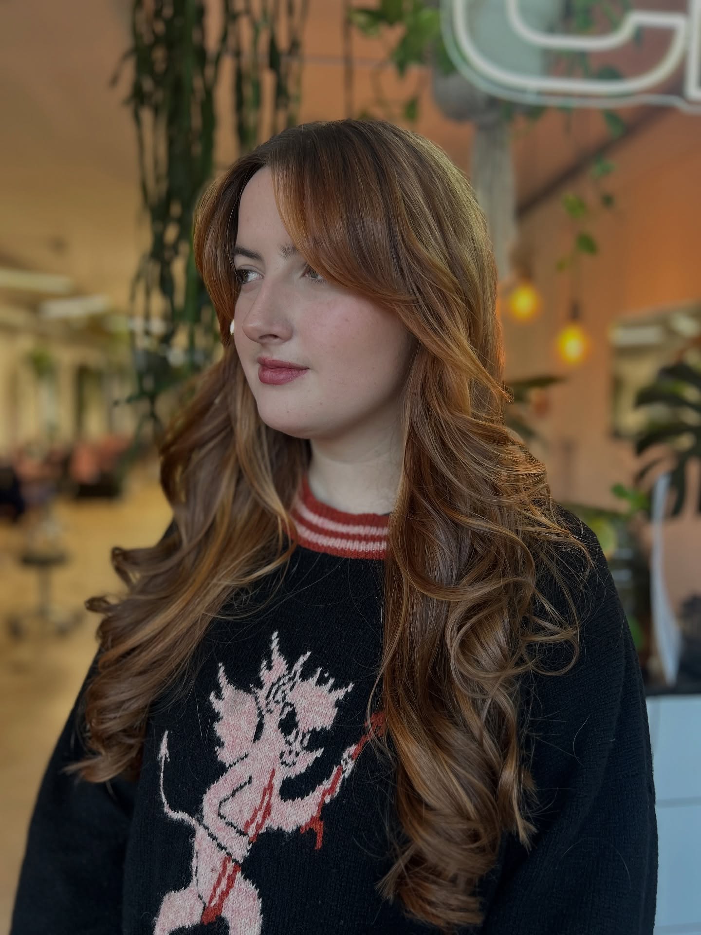 Radiant Long Loose Waves with Subtle Dimension
