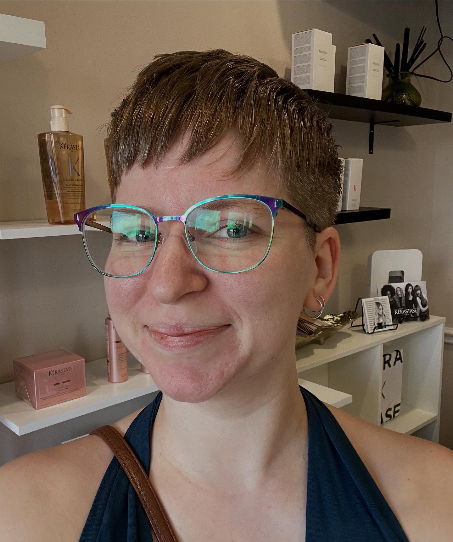 Stylish Textured Pixie with Defined Layers