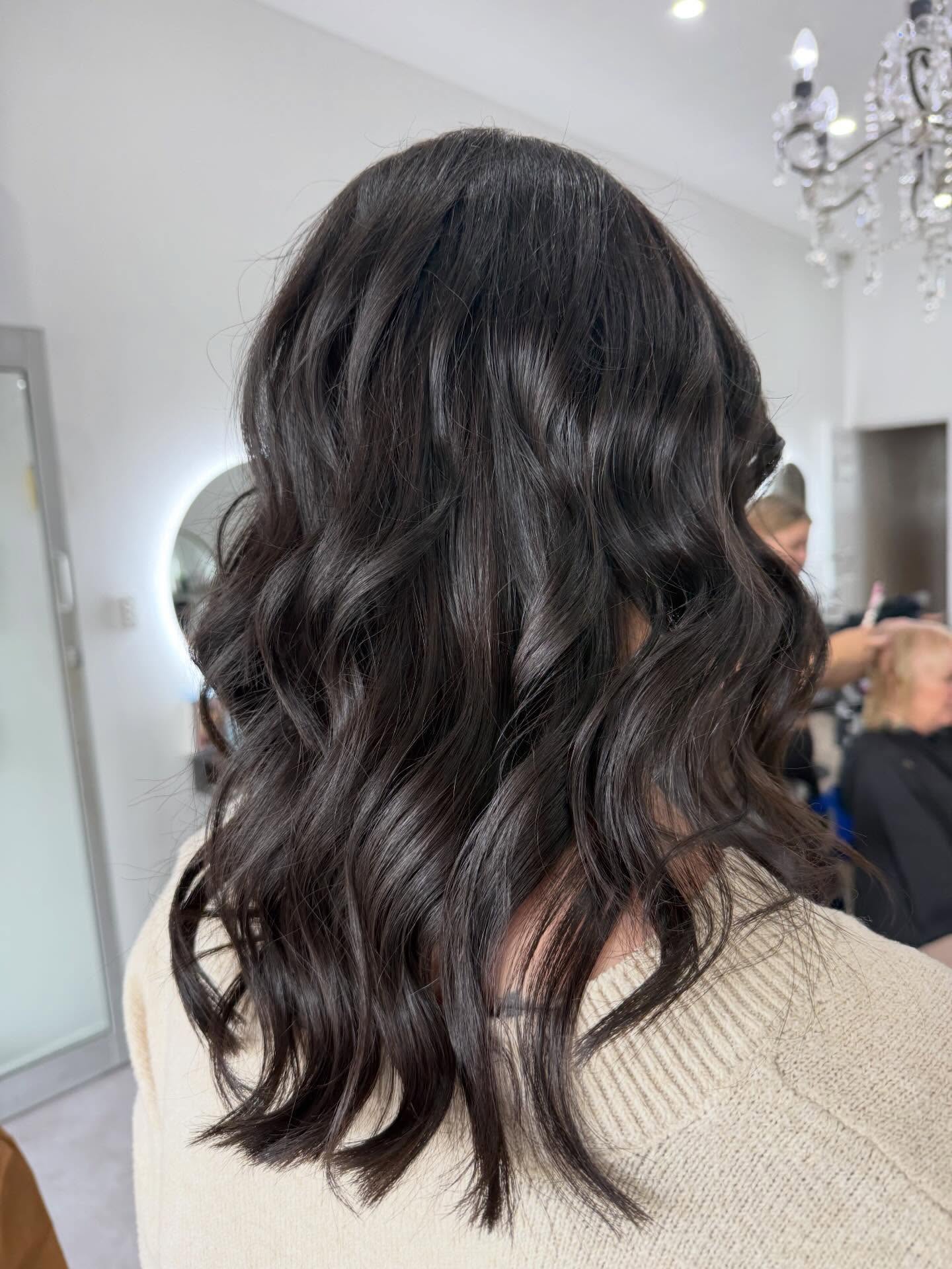 Textured Mid-Length Shag with Soft Waves
