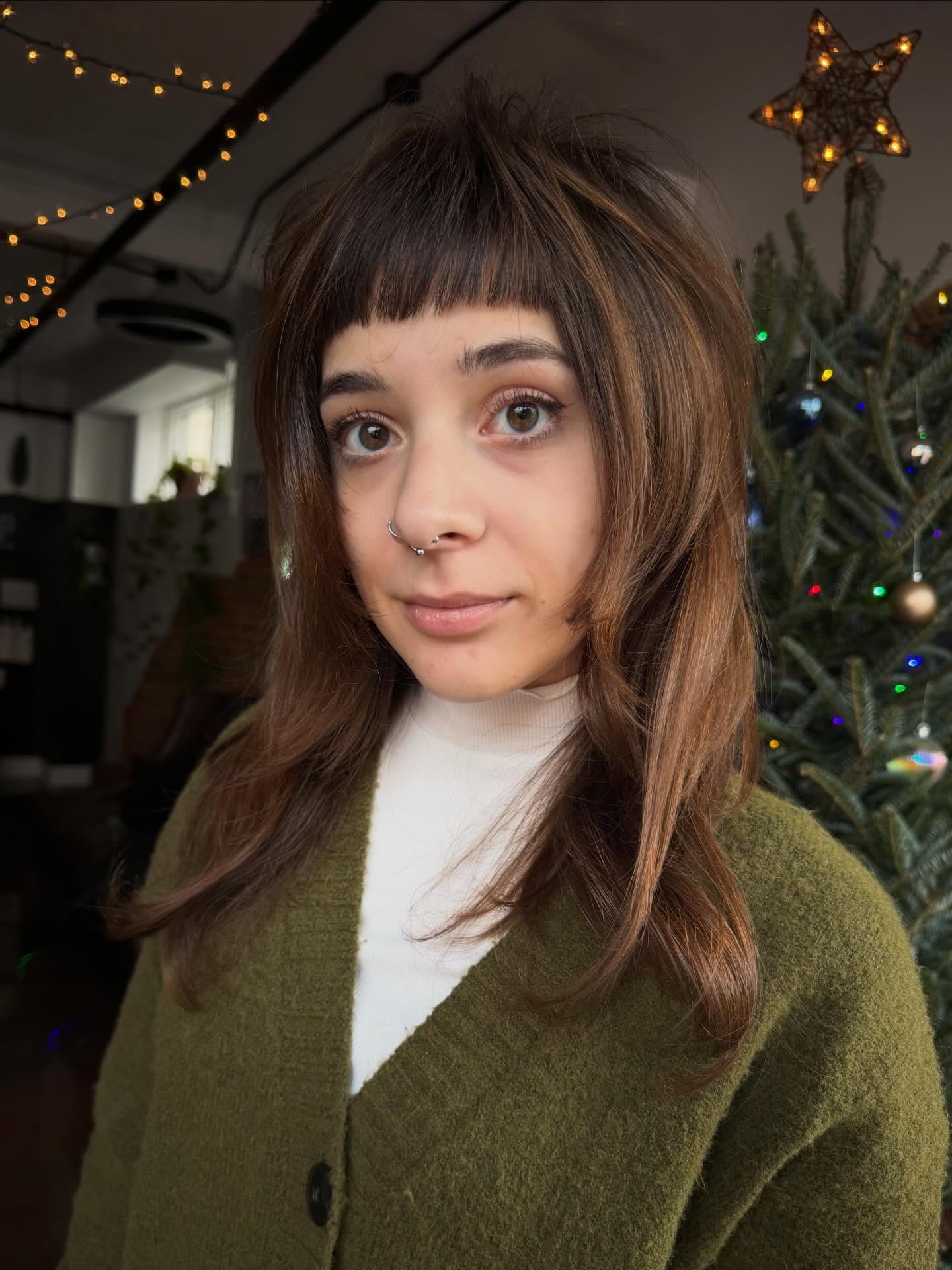 Trendy Mid-Length Shag with Whimsical Fringe