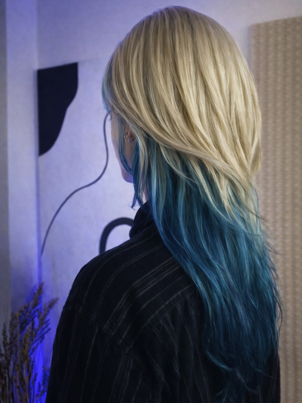 Chic Layered Long Hair with Blue Ombre