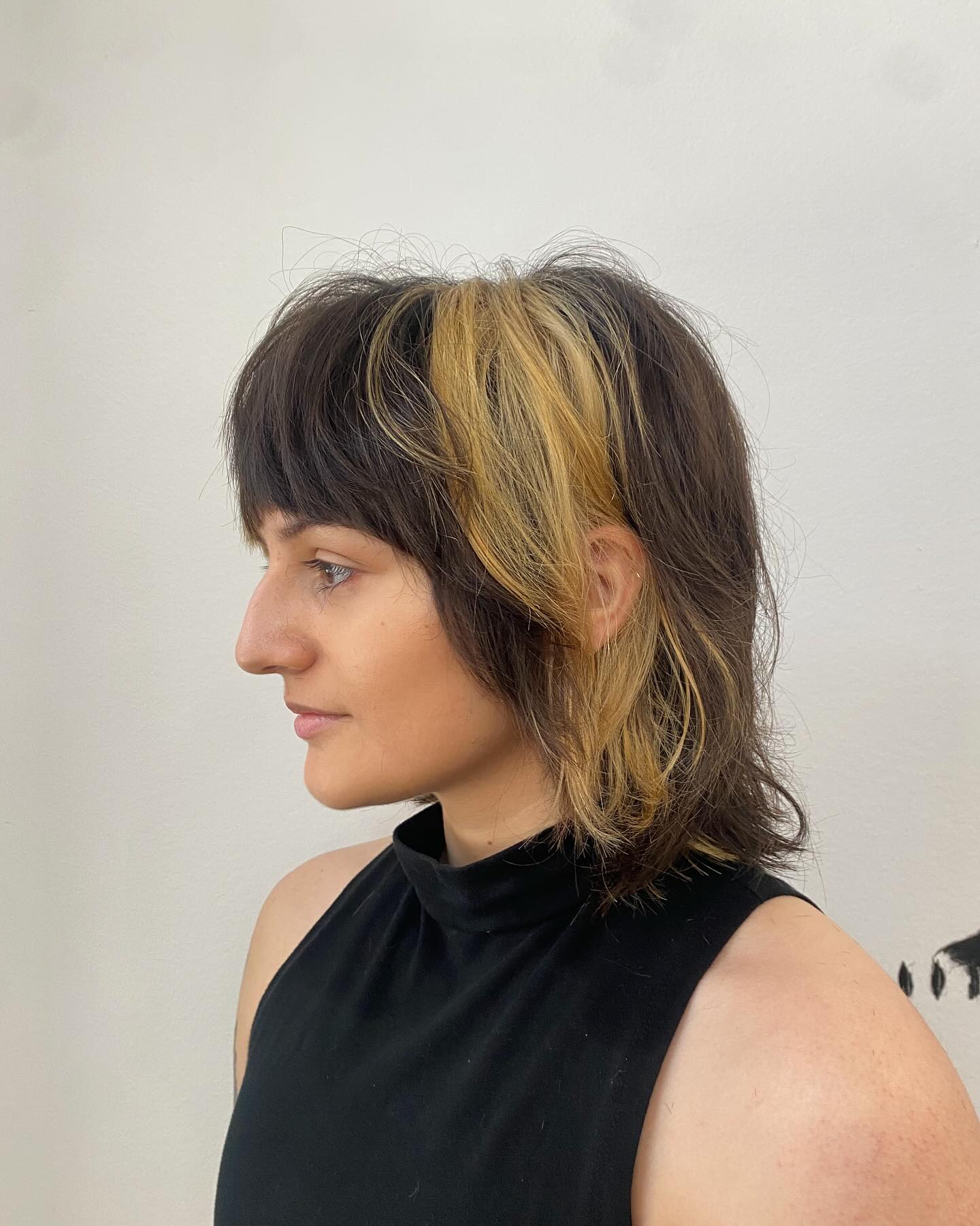 Chic Color Block Bangs with Soft Layers