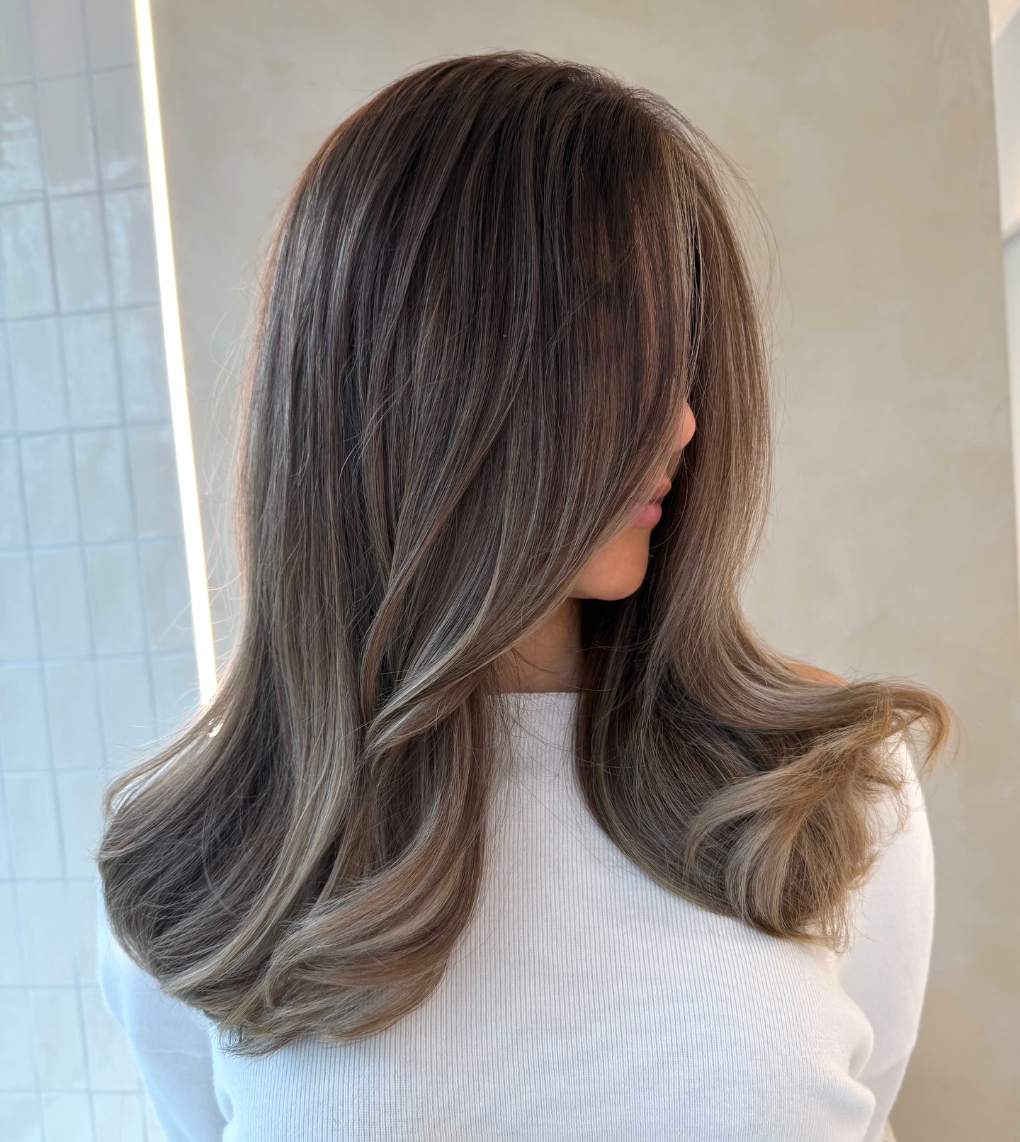 Softly Layered Long Cut with Subtle Highlights