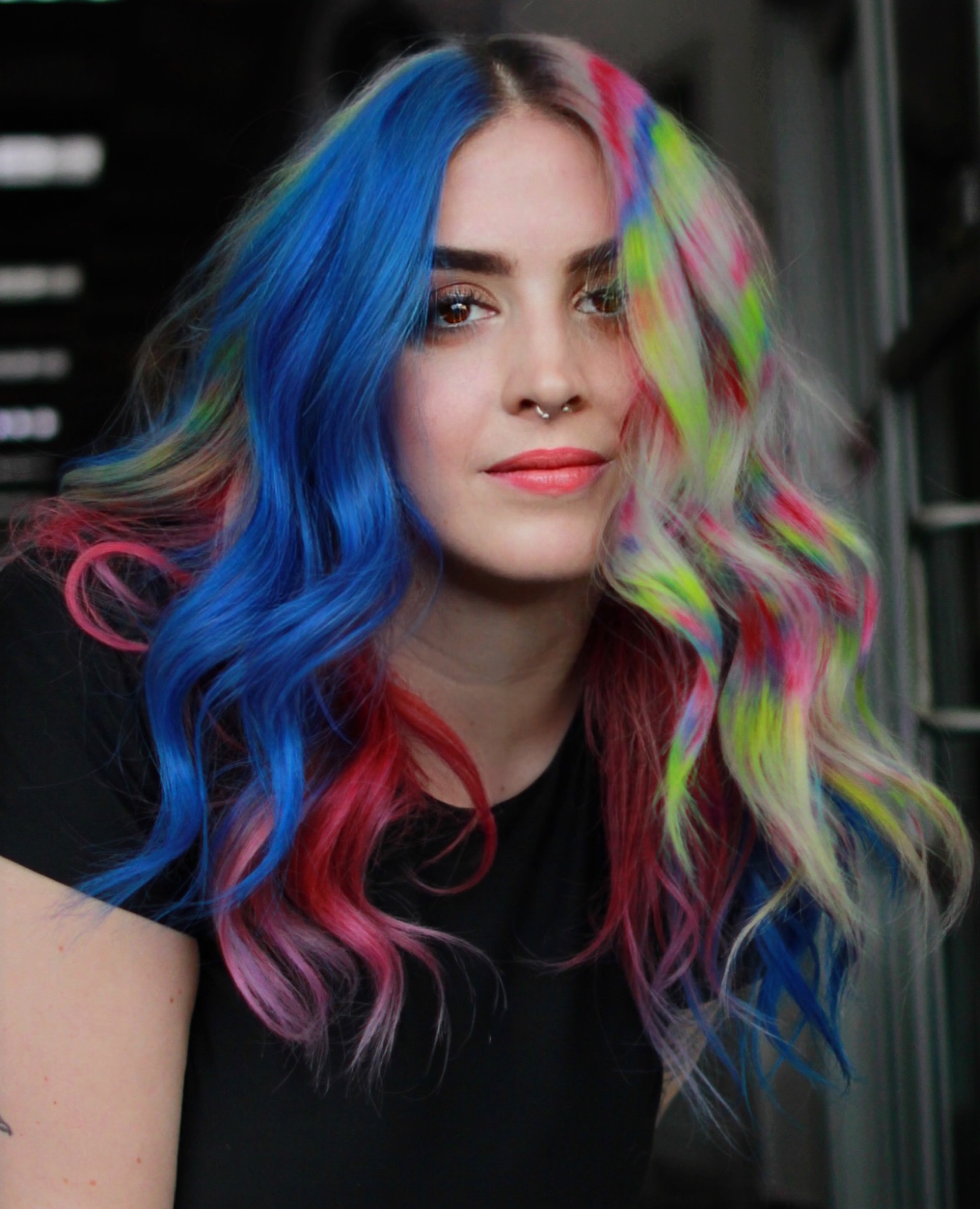 Vibrant Multicolored Waves with Bold Highlights