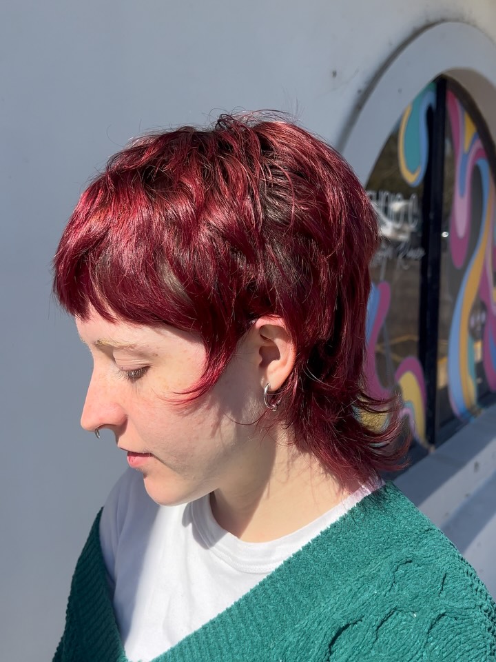 Bold Textured Mullet with Vibrant Red Tones