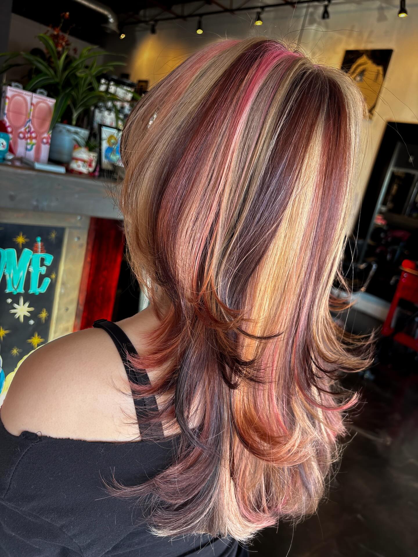 Chic Multicolored Layers with Soft Pink Accents