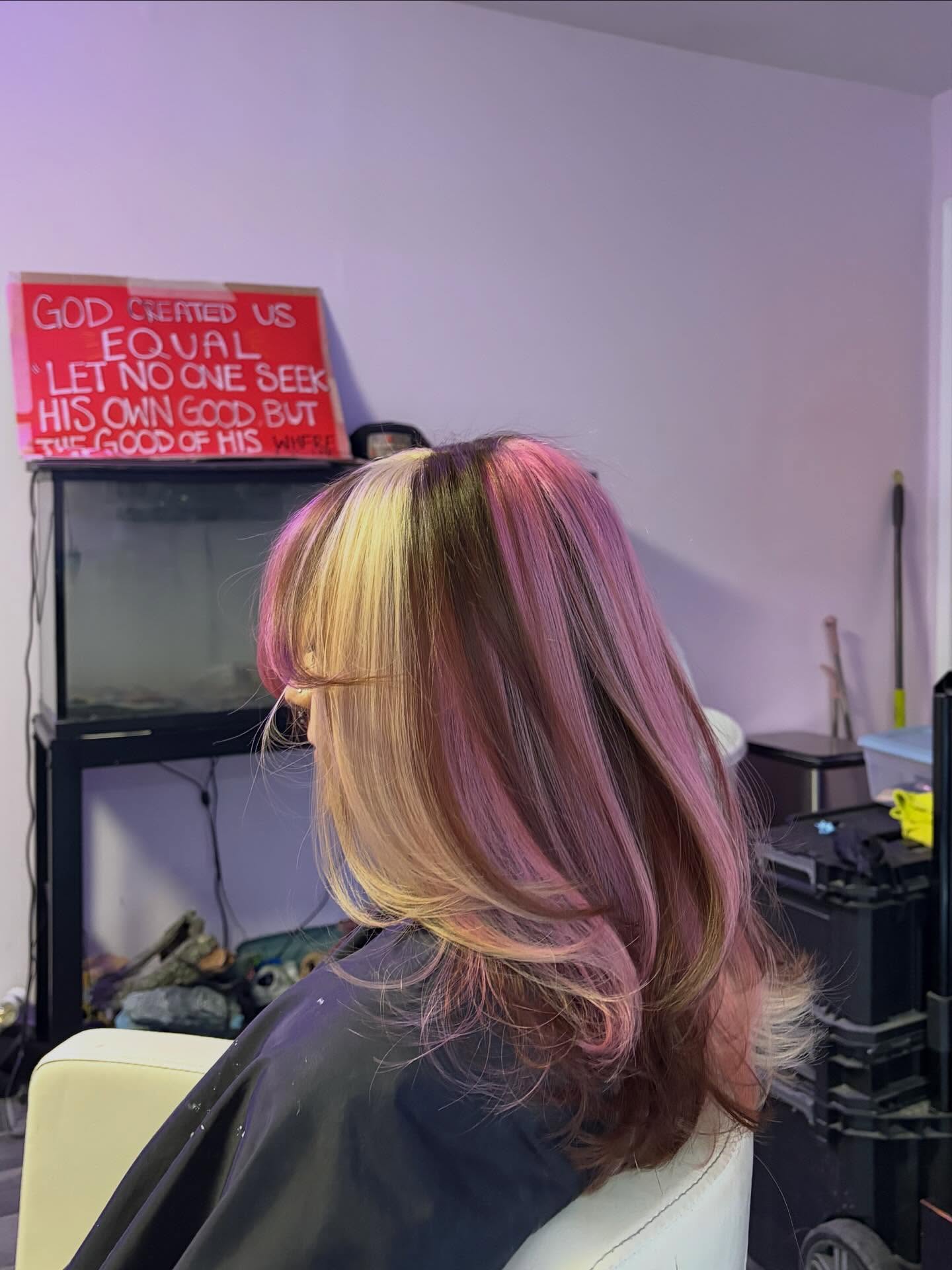 Playful Ombre with Pastel Pink Highlights