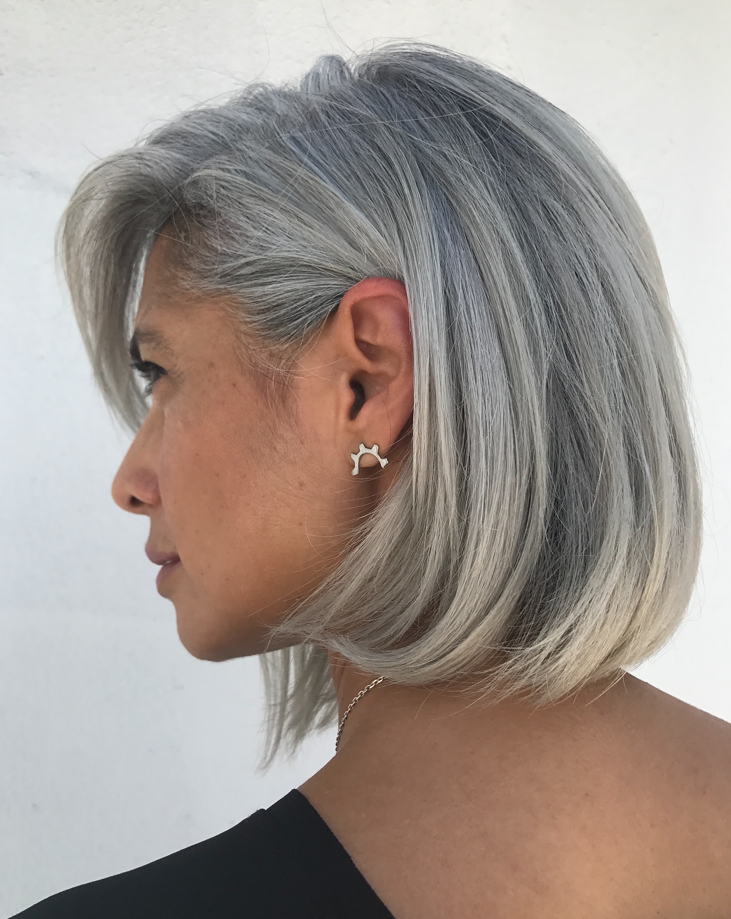 Chic Blunt Gray Bob with Subtle Textured Layers