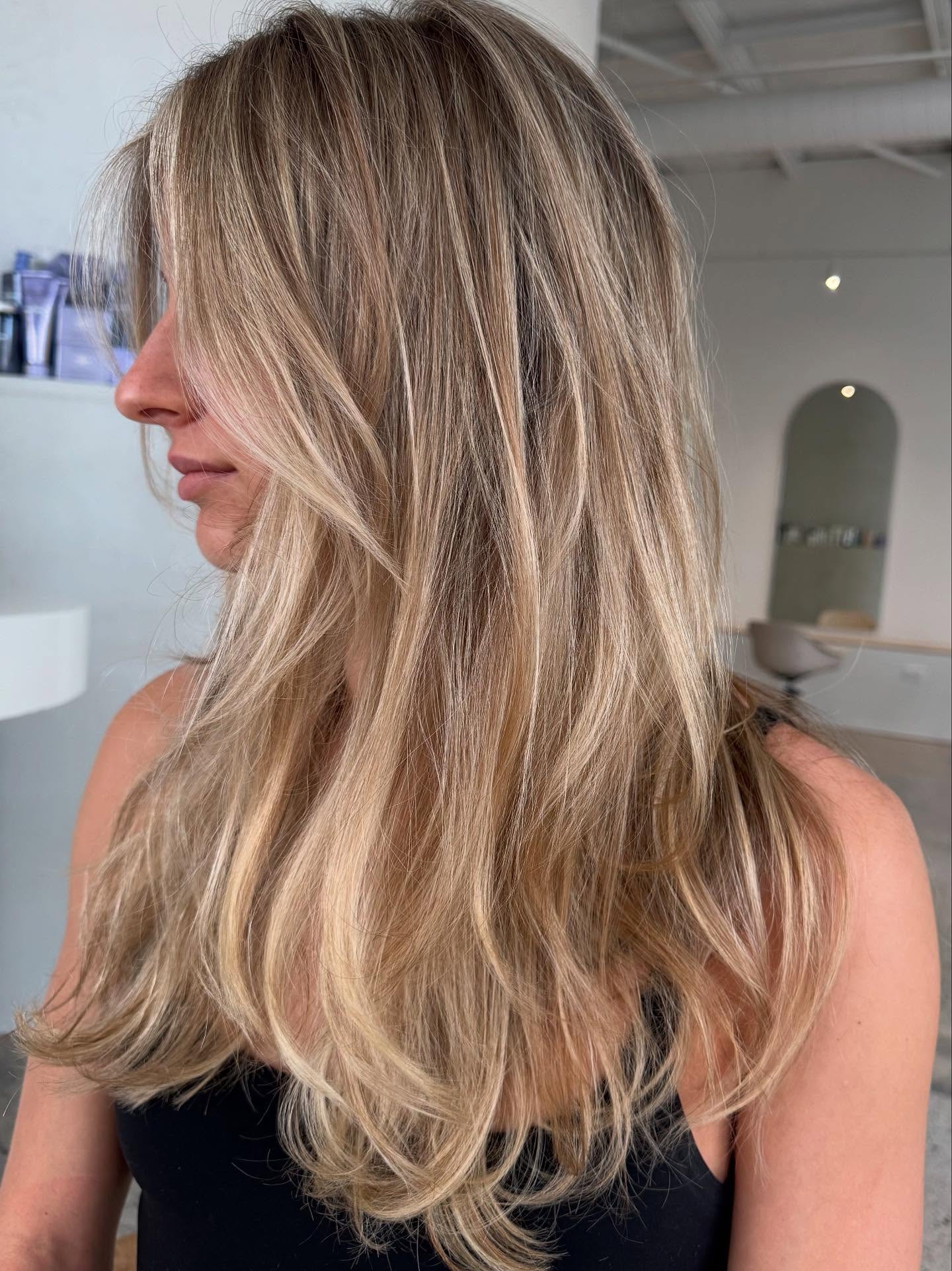 Effortless Long Ghost Layers with Sunlit Highlights