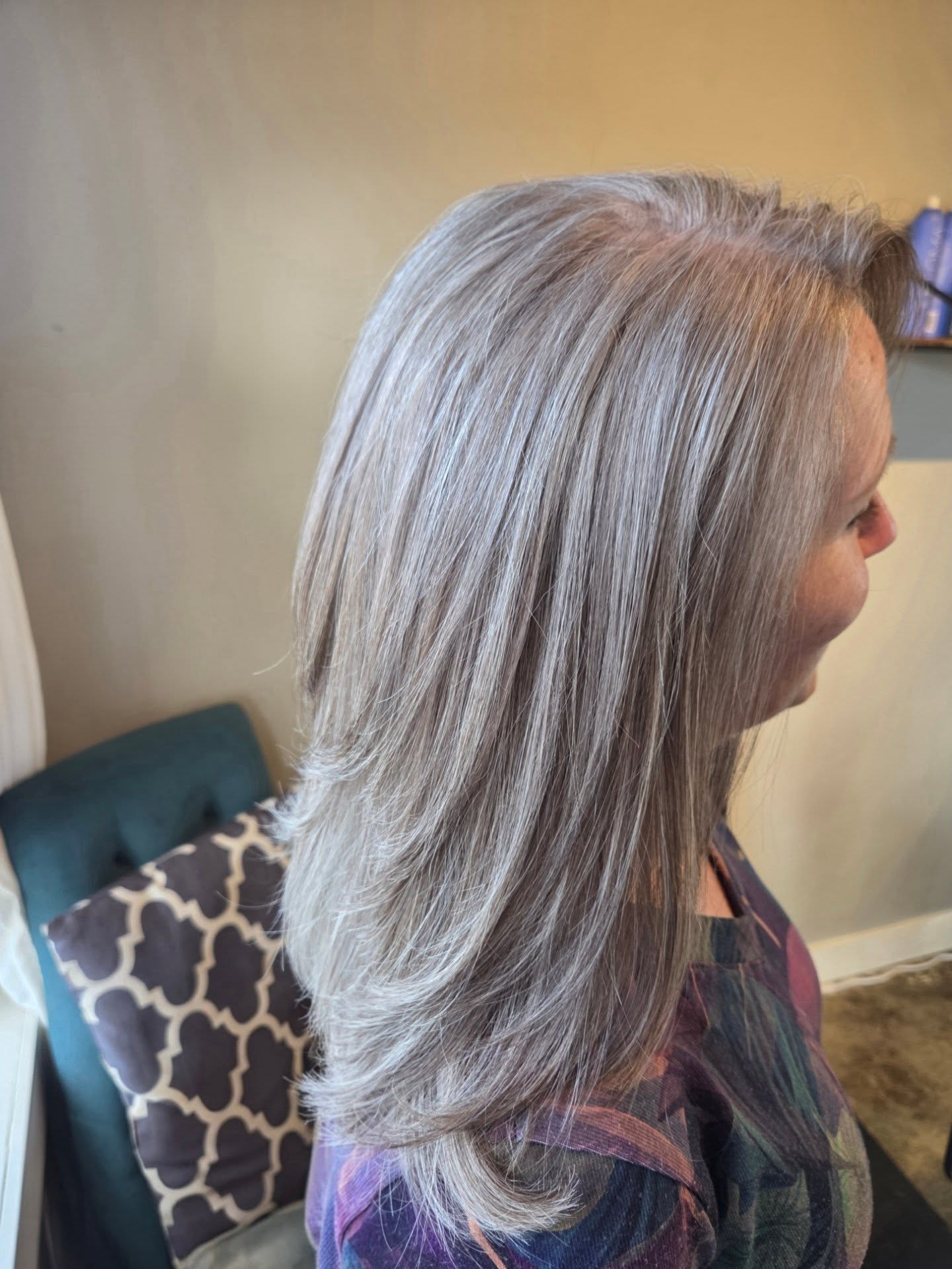 Elegant Long Layered Silver with Soft Movement