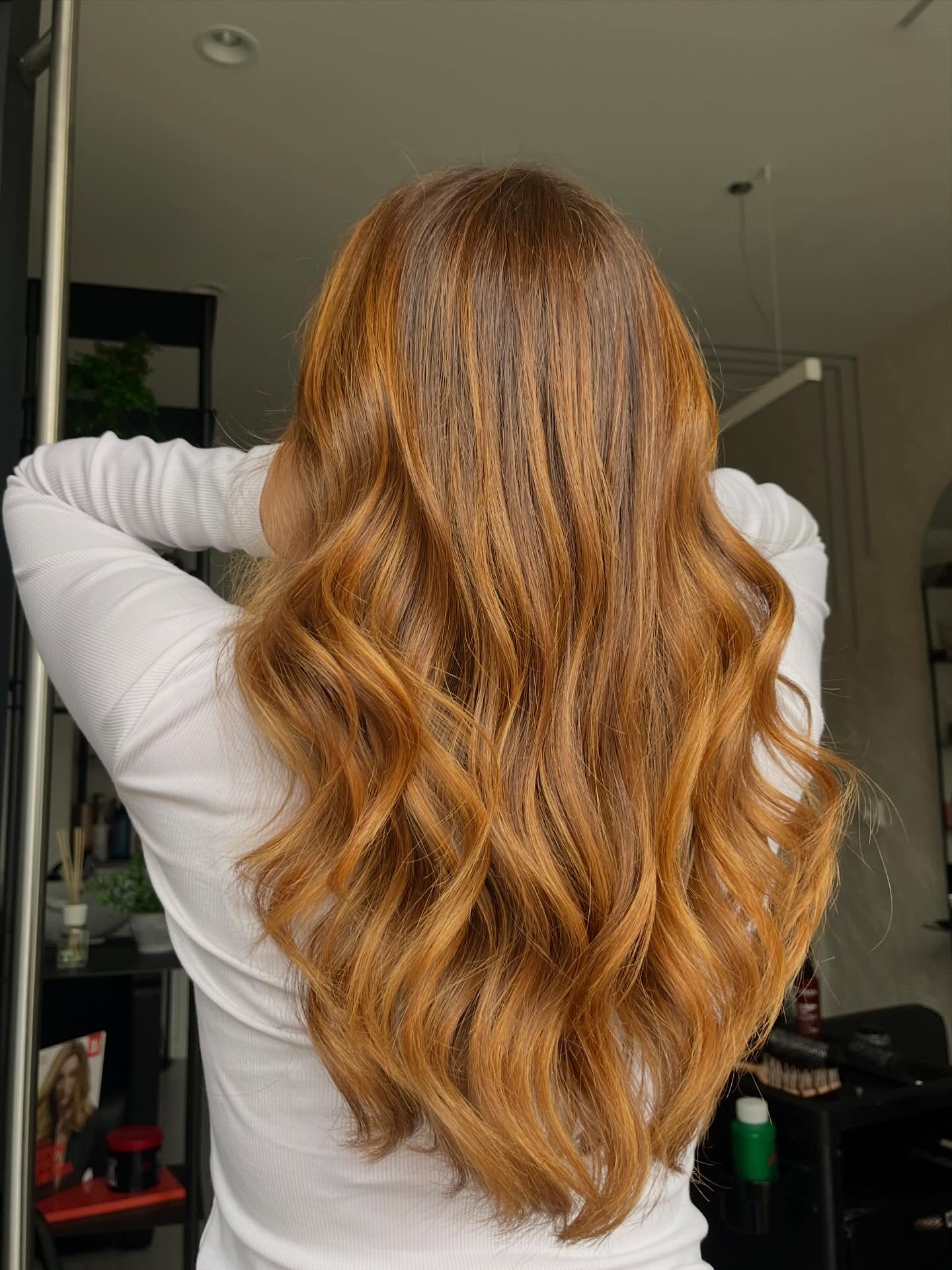 Warm Caramel Curls with Lively Dimension