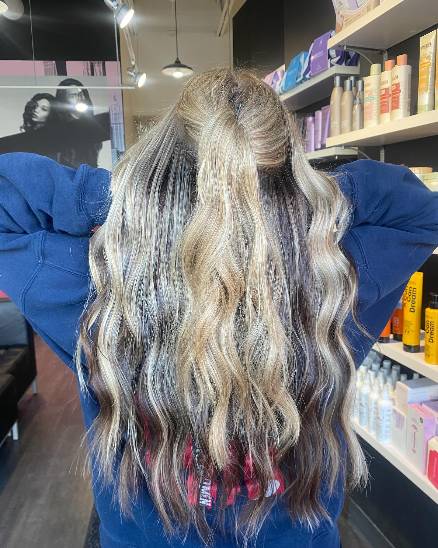 Textured Long Cowgirl Cut with Sun-Kissed Highlights