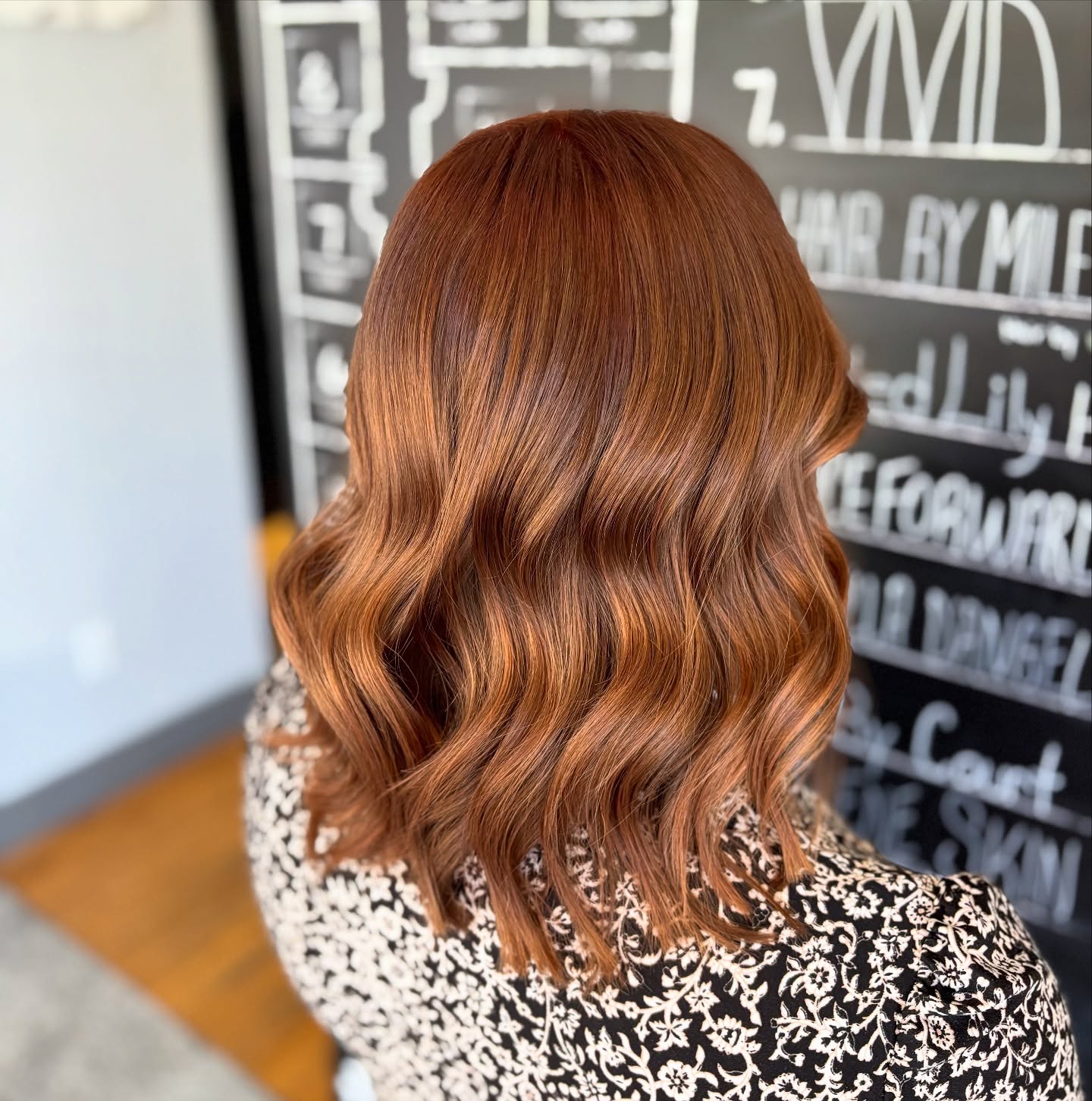 Warm Copper Layered Cowgirl Cut with Soft Waves