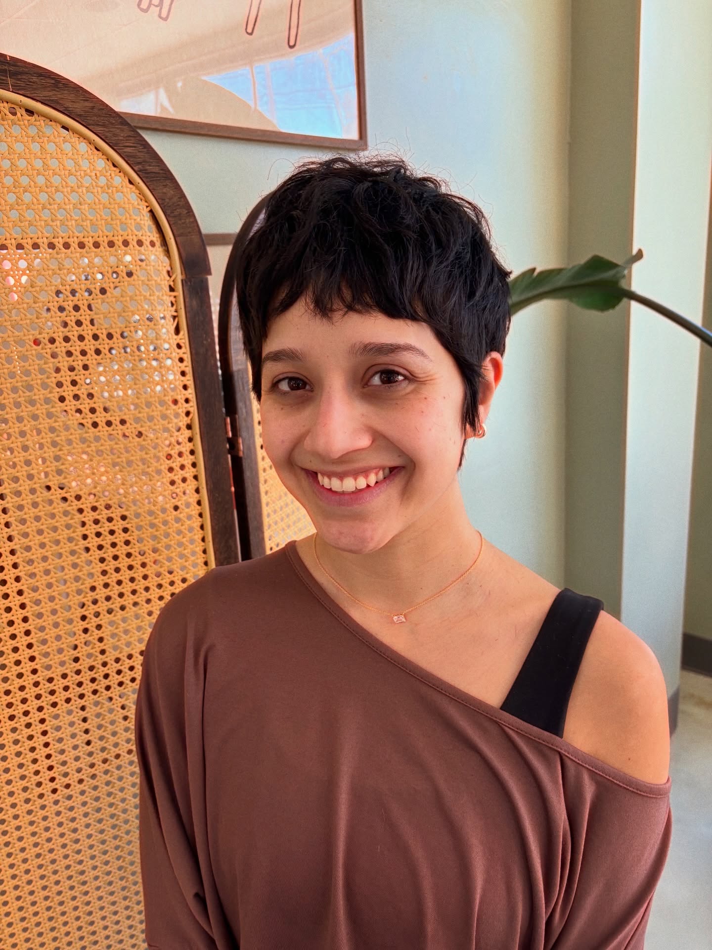 Chic Textured Pixie with Soft Layers