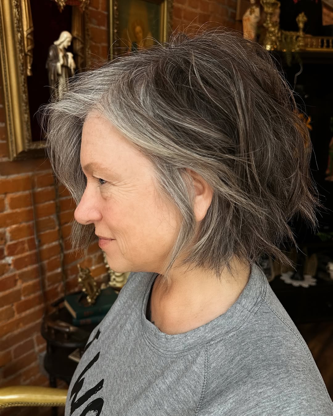 Chic Layered Textured Bob with Silver Highlights
