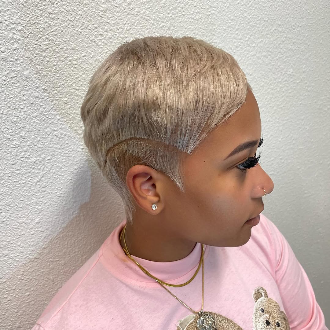 Chic Short Platinum Pixie Cut with Undercut