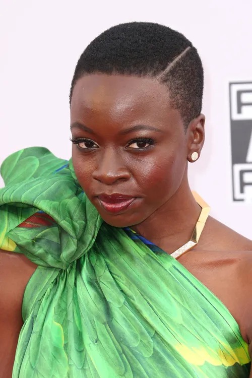 Chic Short Tapered Cut with Side Part