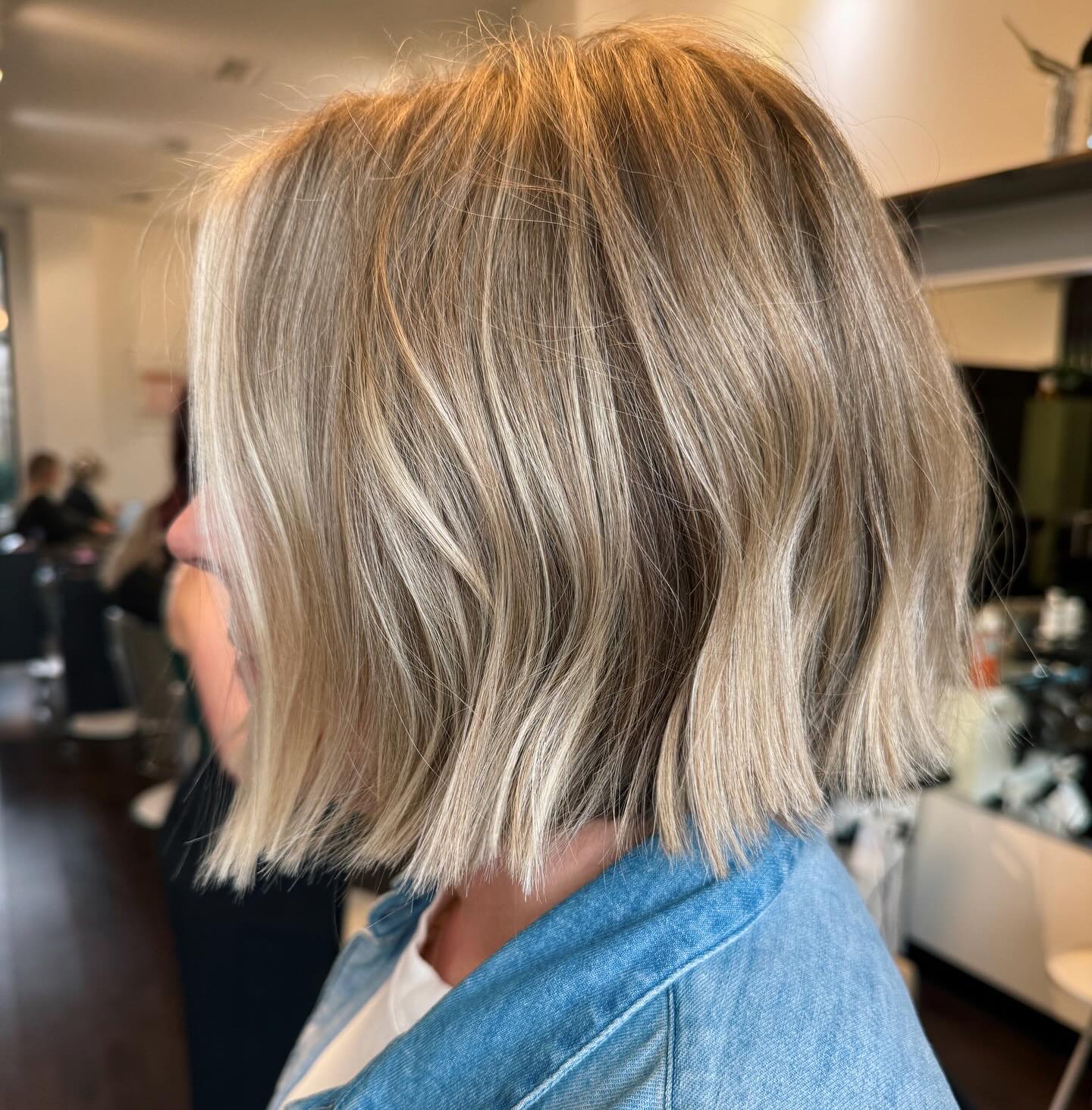 Effortlessly Messy Blonde Bob with Natural Texture