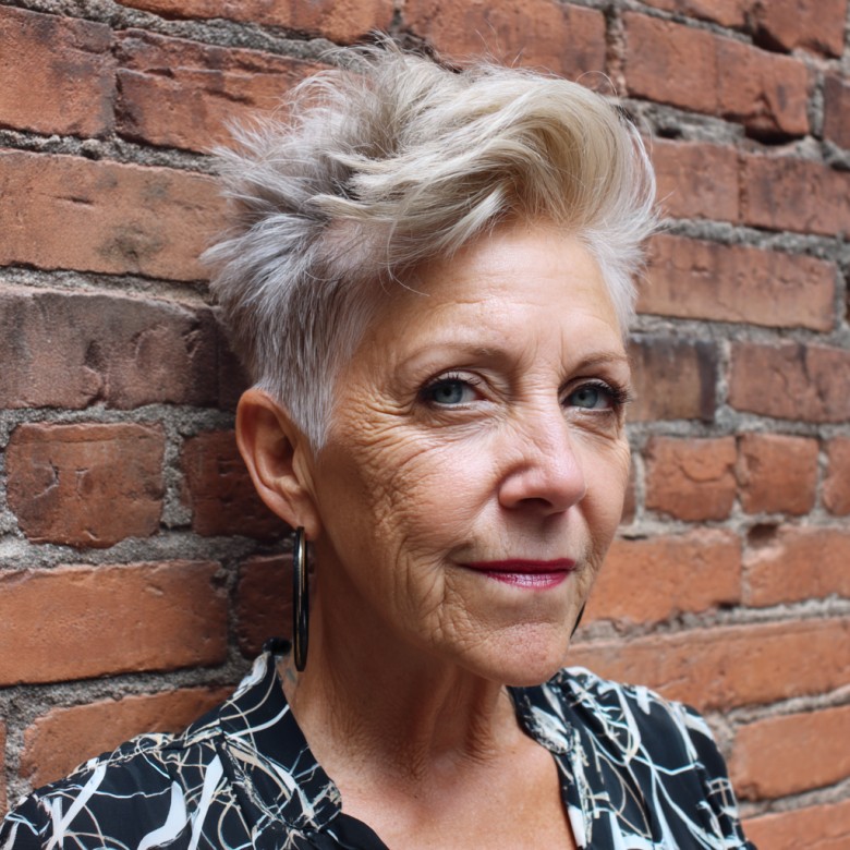 Modern Textured Pixie with Lively Volume