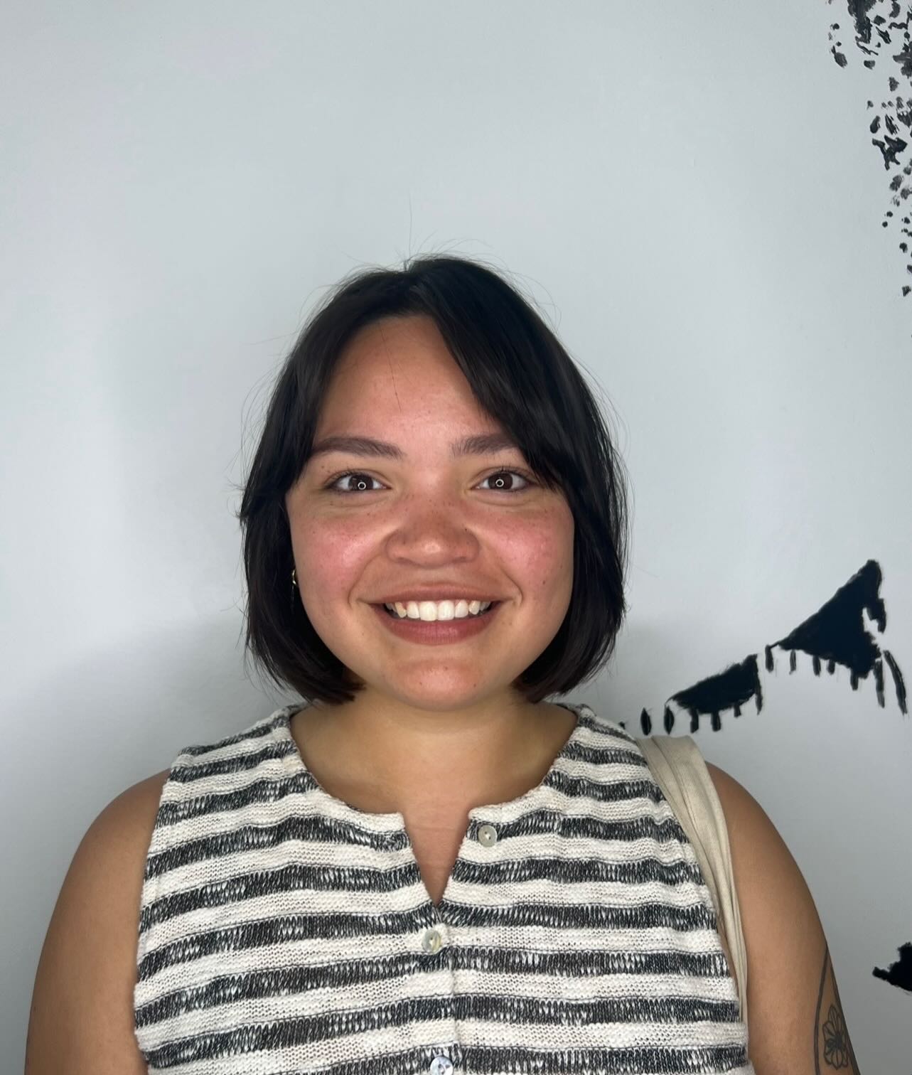 Textured Jaw-Length Bob with Natural Movement