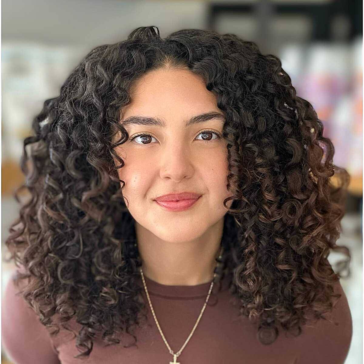 Effortless Curly Volume with Defined Shape