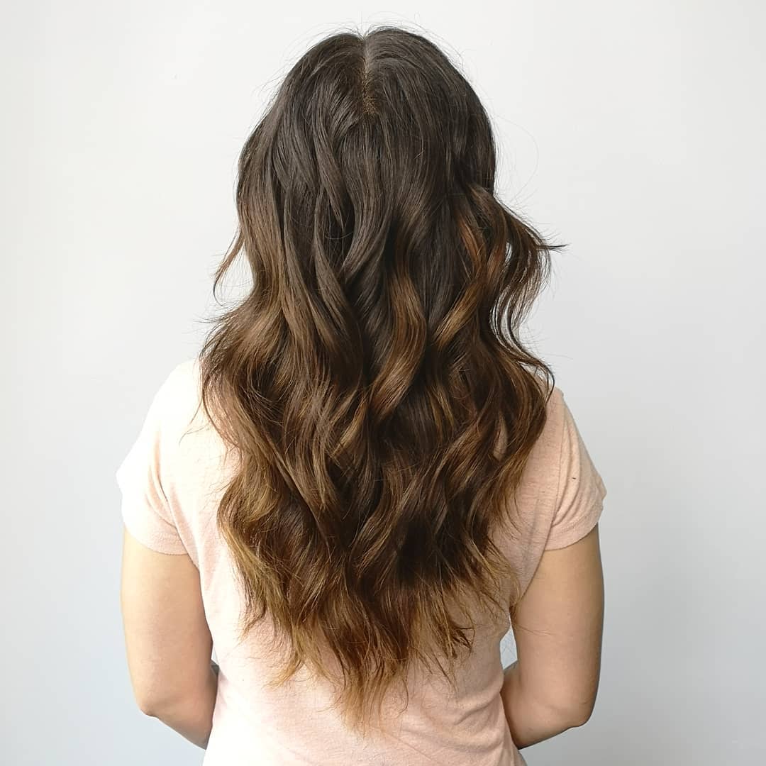 Textured Long V-Cut with Subtle Warm Highlights