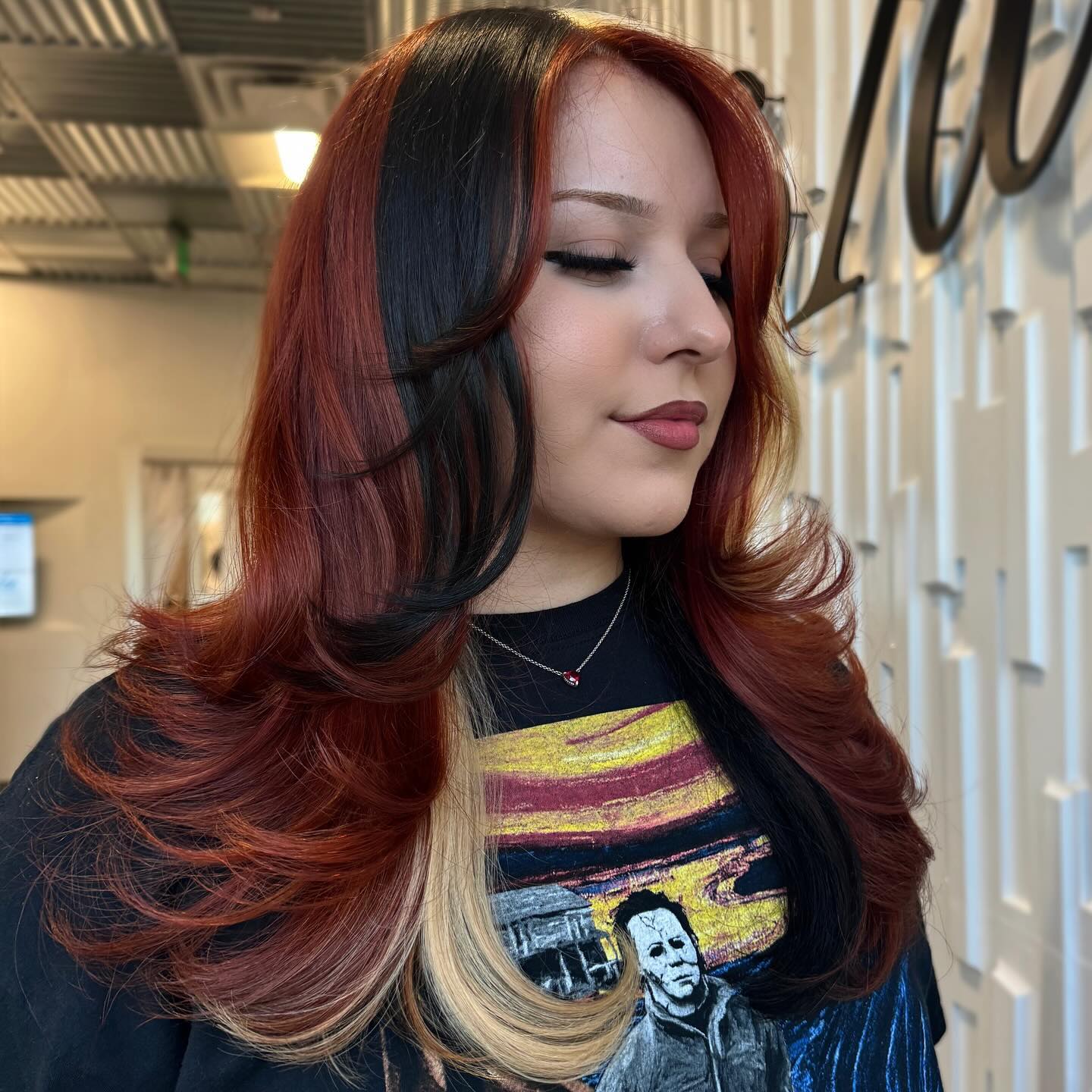Bold Calico Layers with Flicked Ends