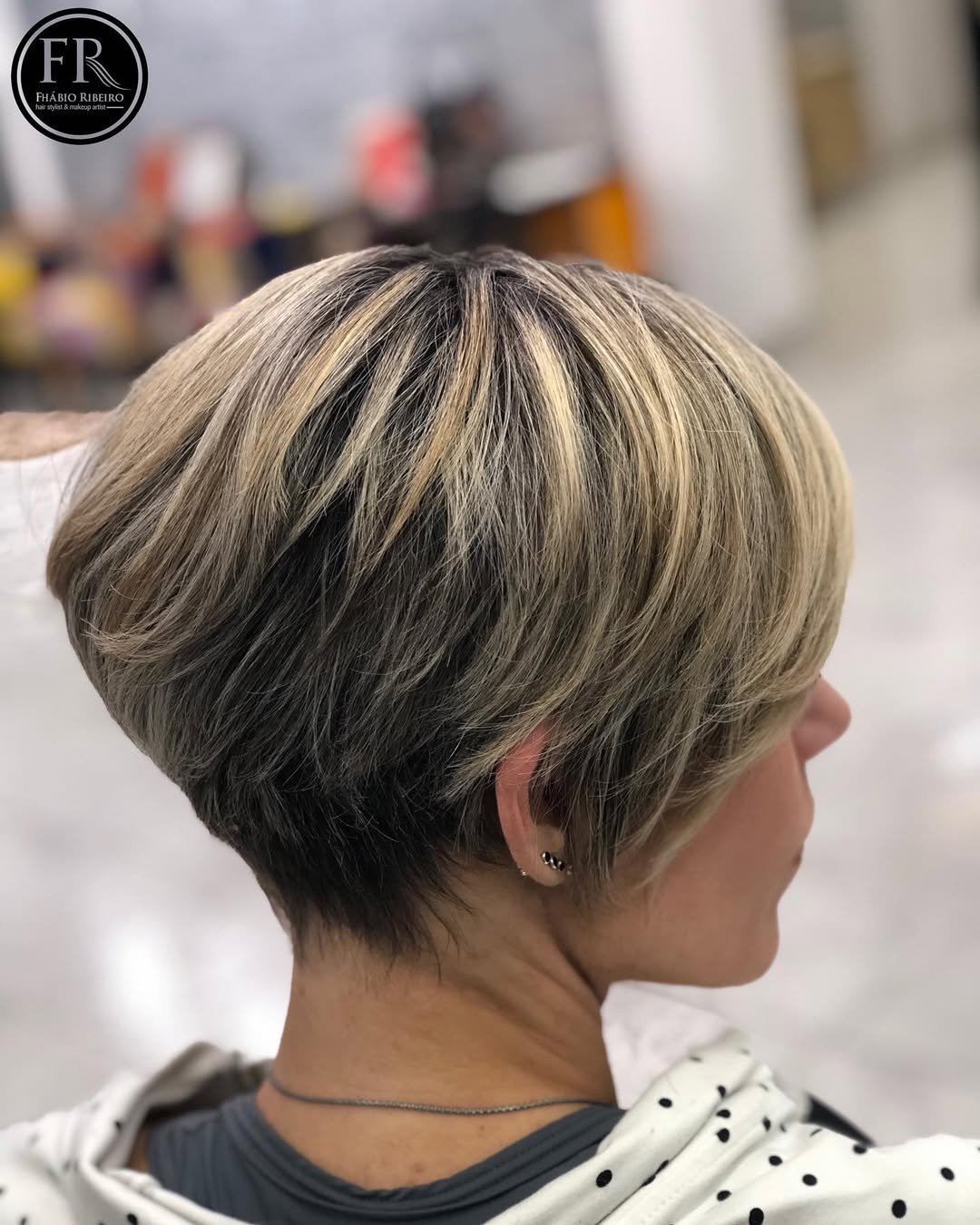 Chic Layered Textured Pixie Cut with Subtle Highlights