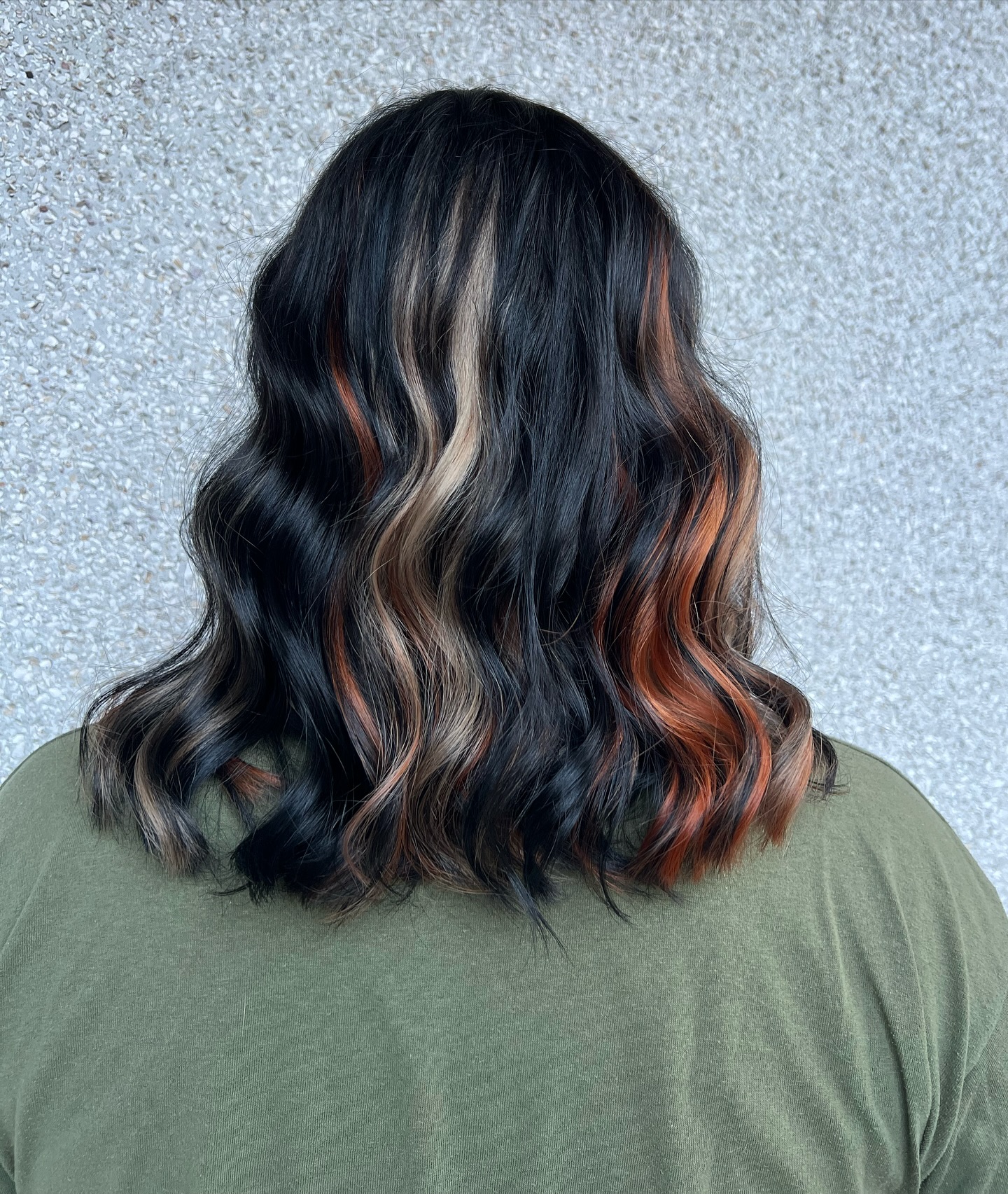 Textured Calico Shoulder-Length Waves with Fiery Highlights