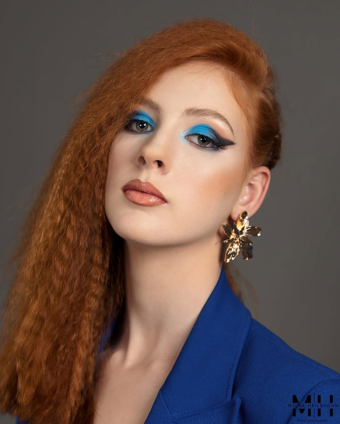 Bold Crimped Hair with Defined Textures
