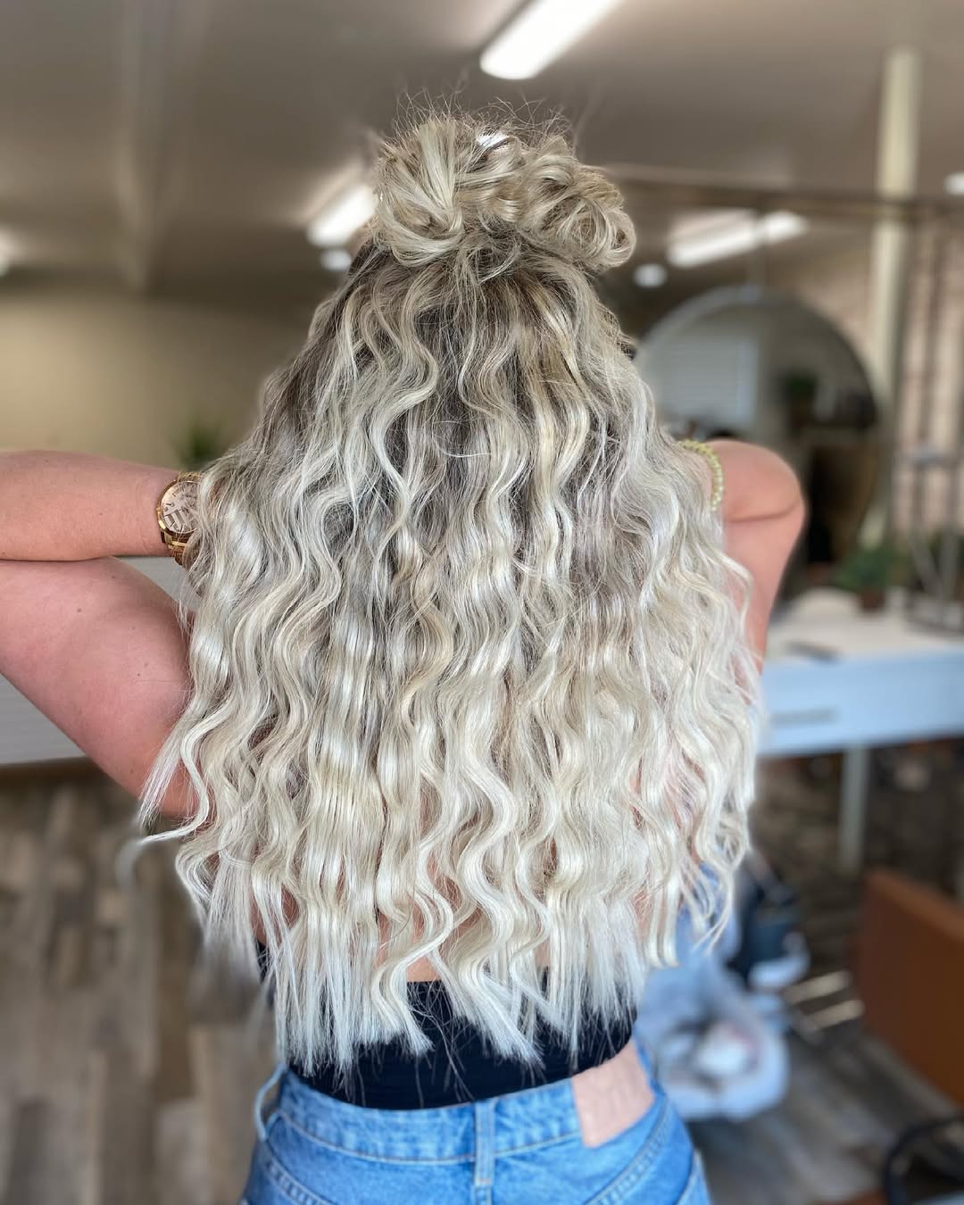 Chic Crimped Long Layers