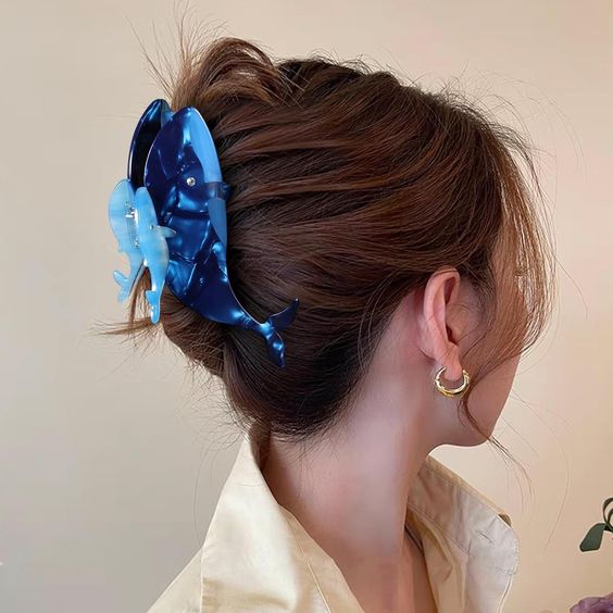 Playful Claw Clip Updo with Soft Waves