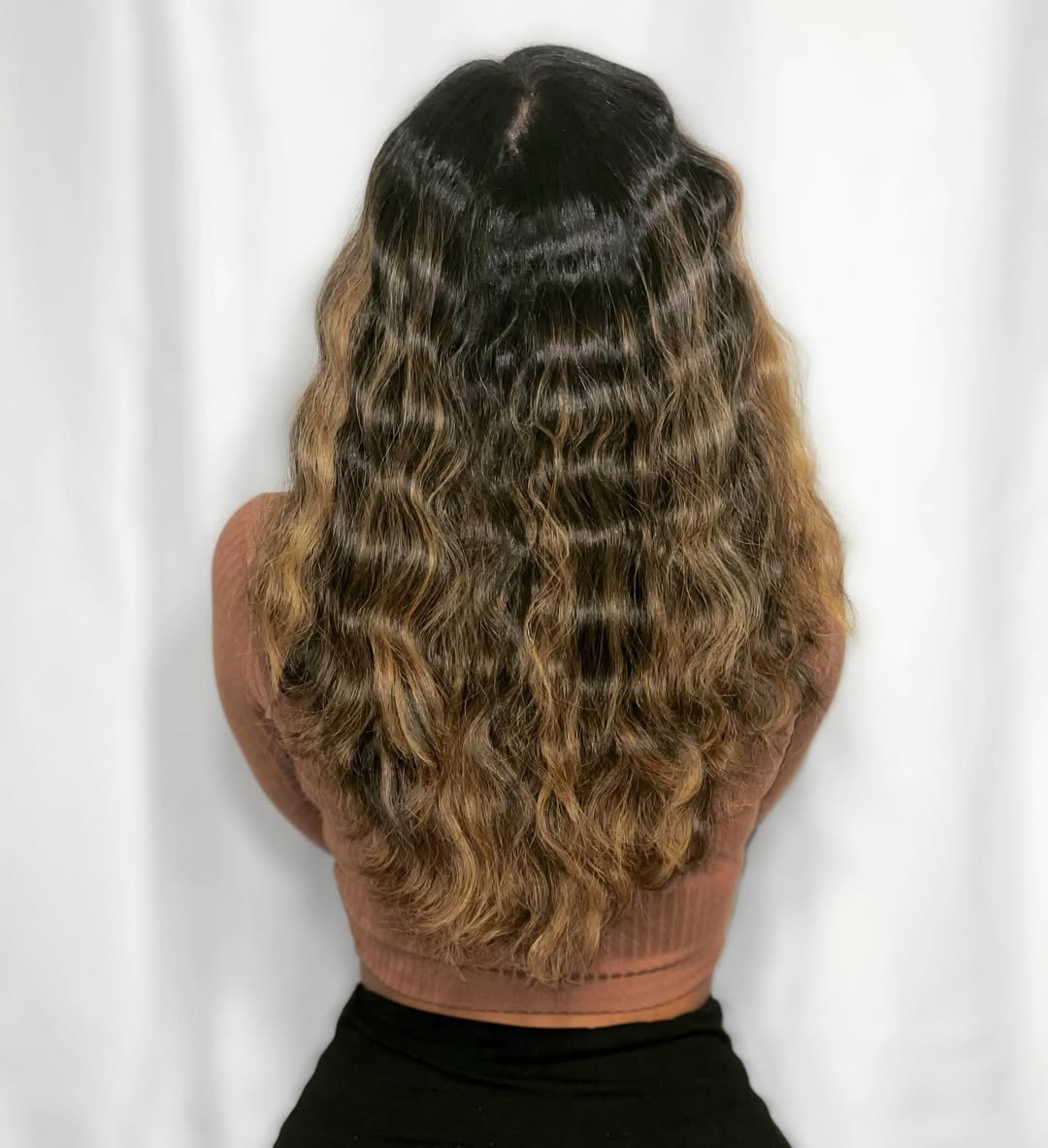 Stylish Crimped Hair with Subtle Ombre Transition