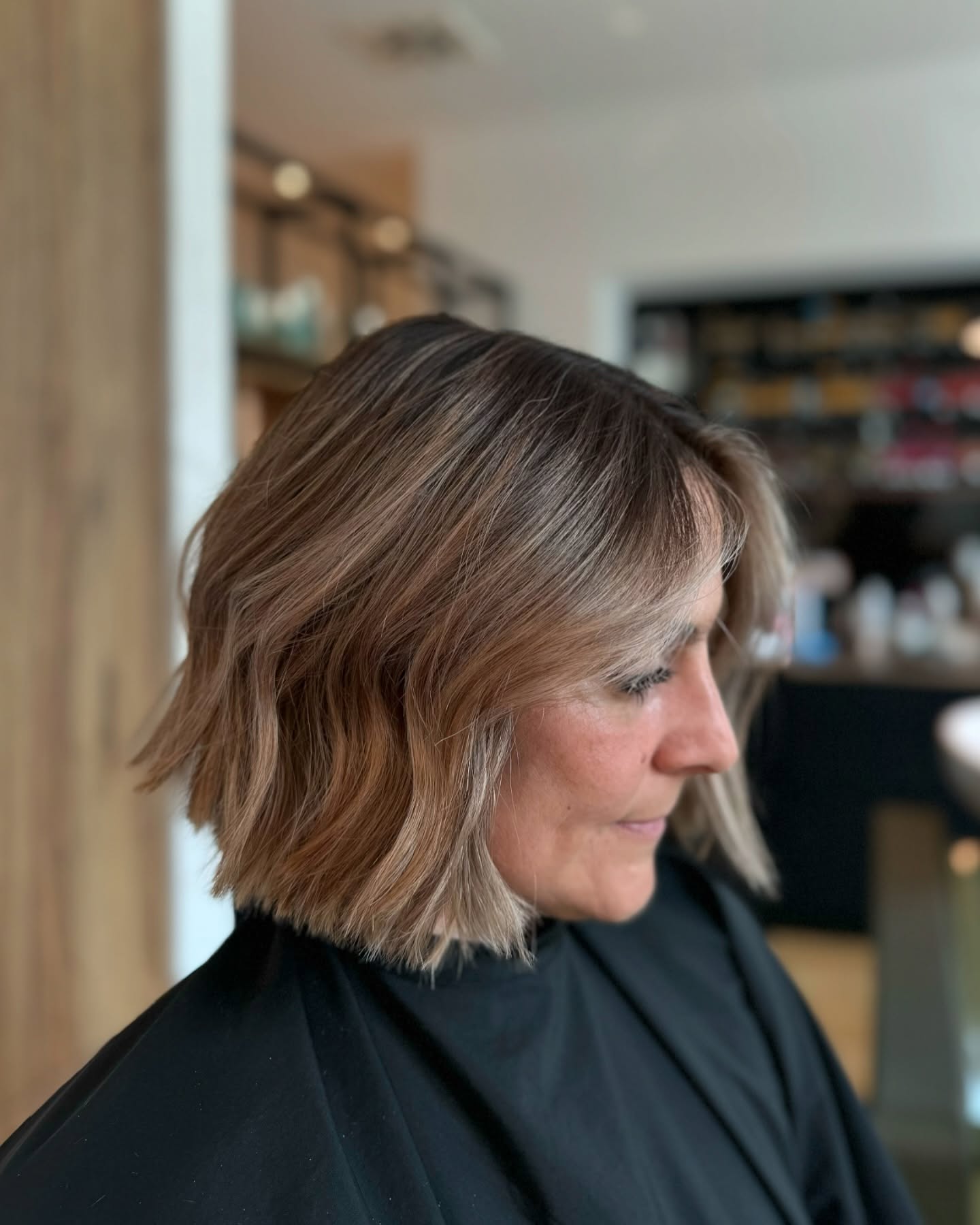 Modern Beachy Layered Bob with Soft Highlights