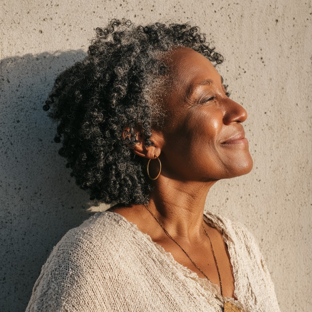 Defined Summer Finger Coils with Radiant Texture
