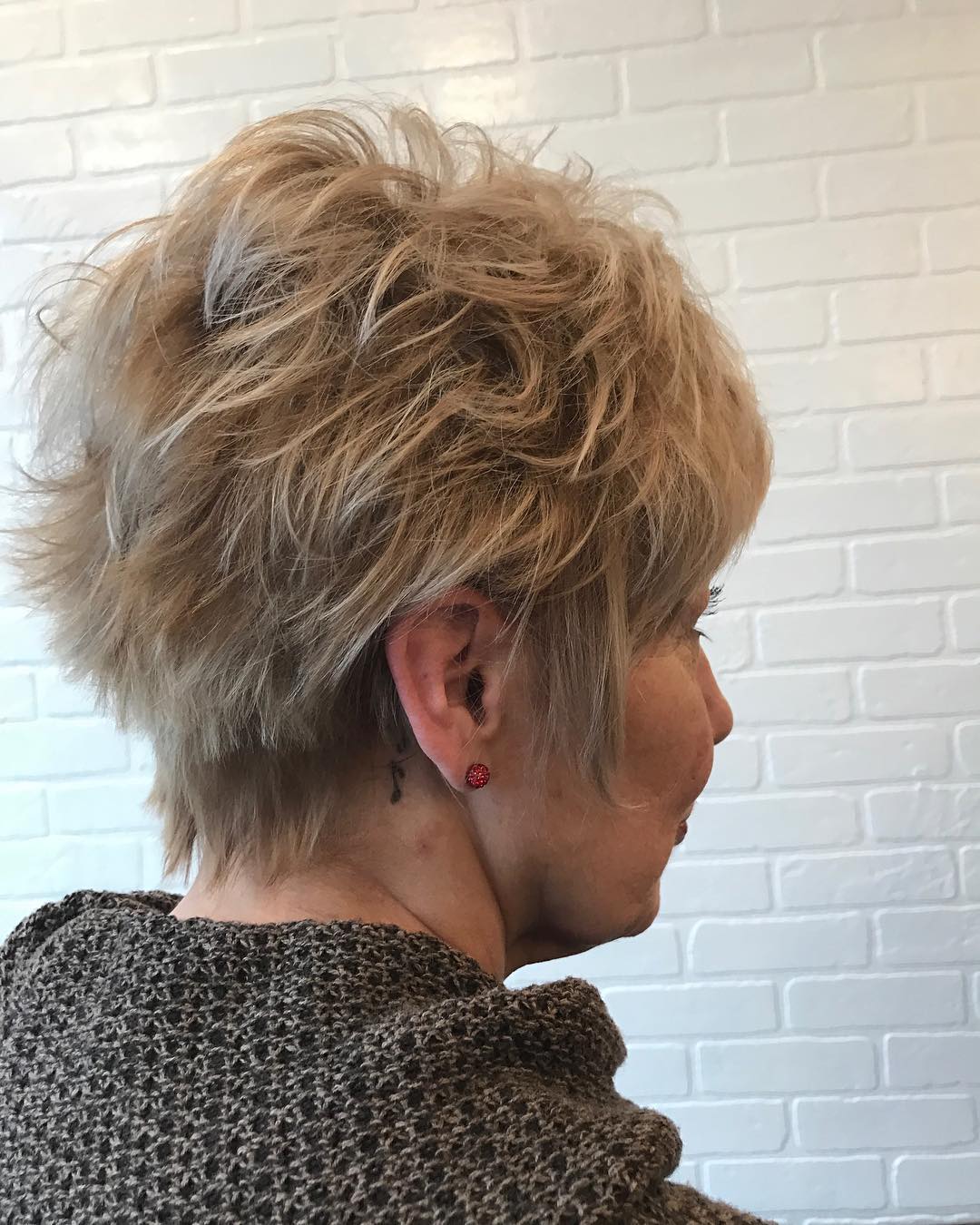 Choppy Textured Short Cut with Effortless Layers
