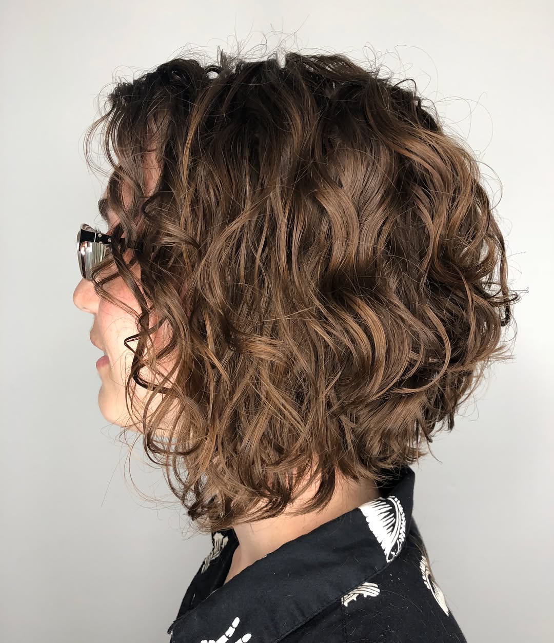 Vibrant Curly Bob with Soft Movement
